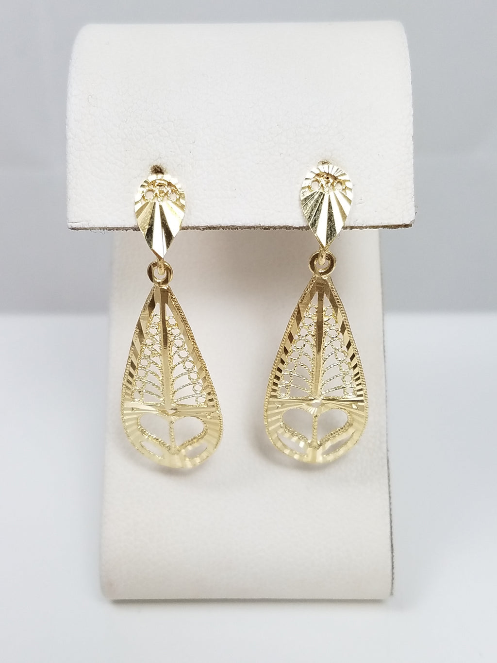 Gleaming 14k Yellow Gold Diamond Cut Filigree Dangle Earrings