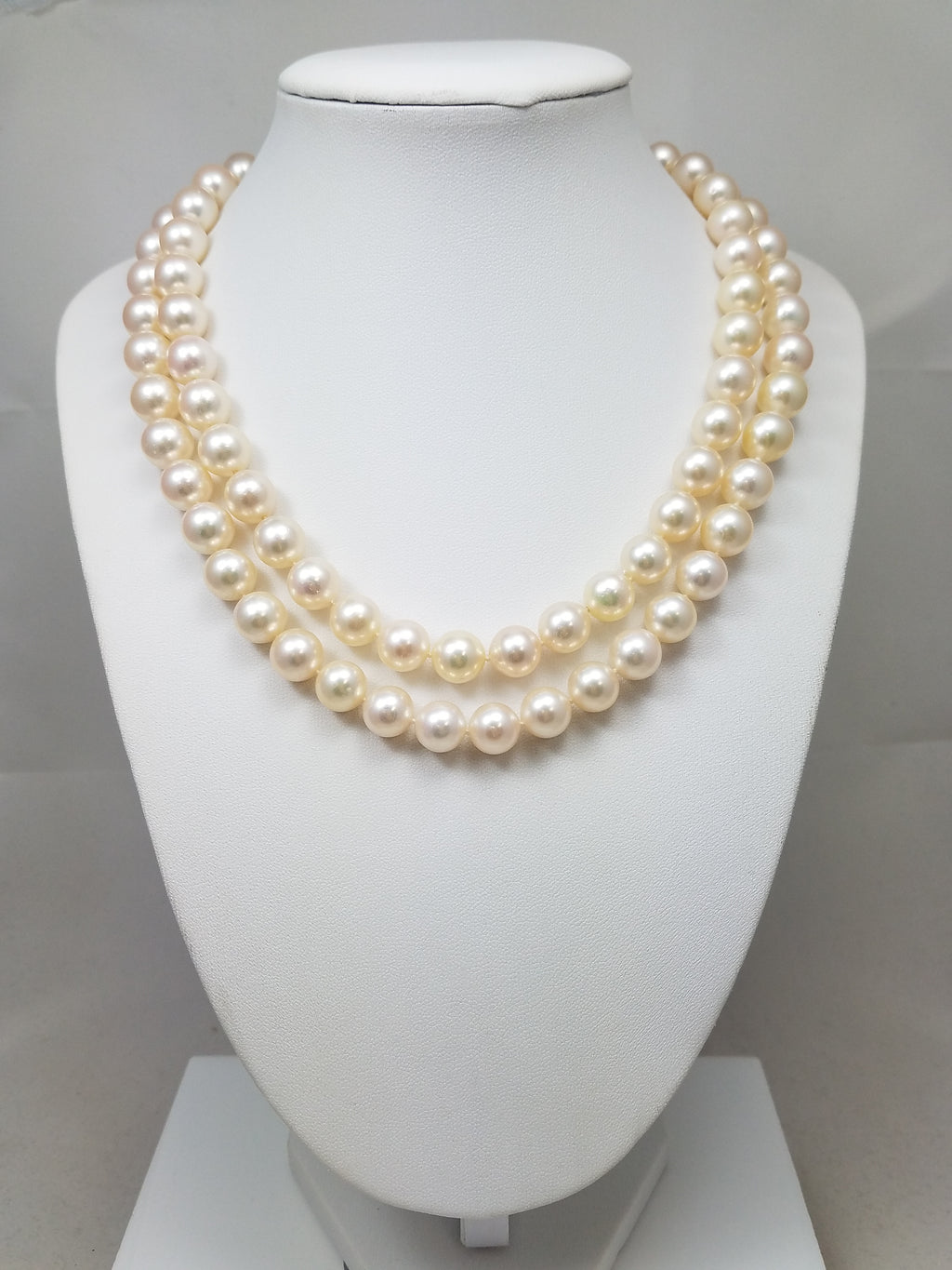 Majestic 34" Natural Cultured South Sea Pearl Strand