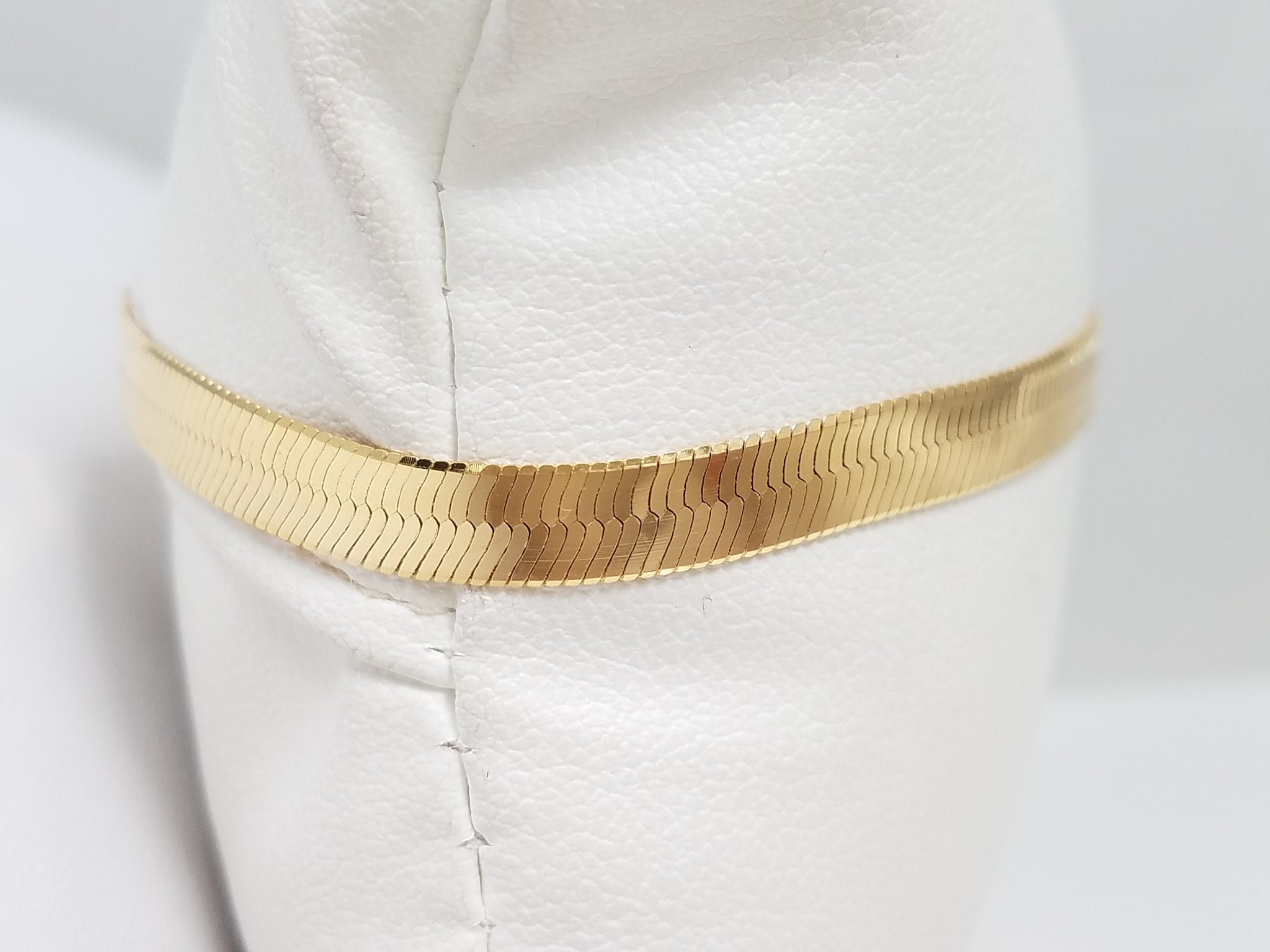 Cool 7" Solid 14k Yellow Gold Herringbone Bracelet