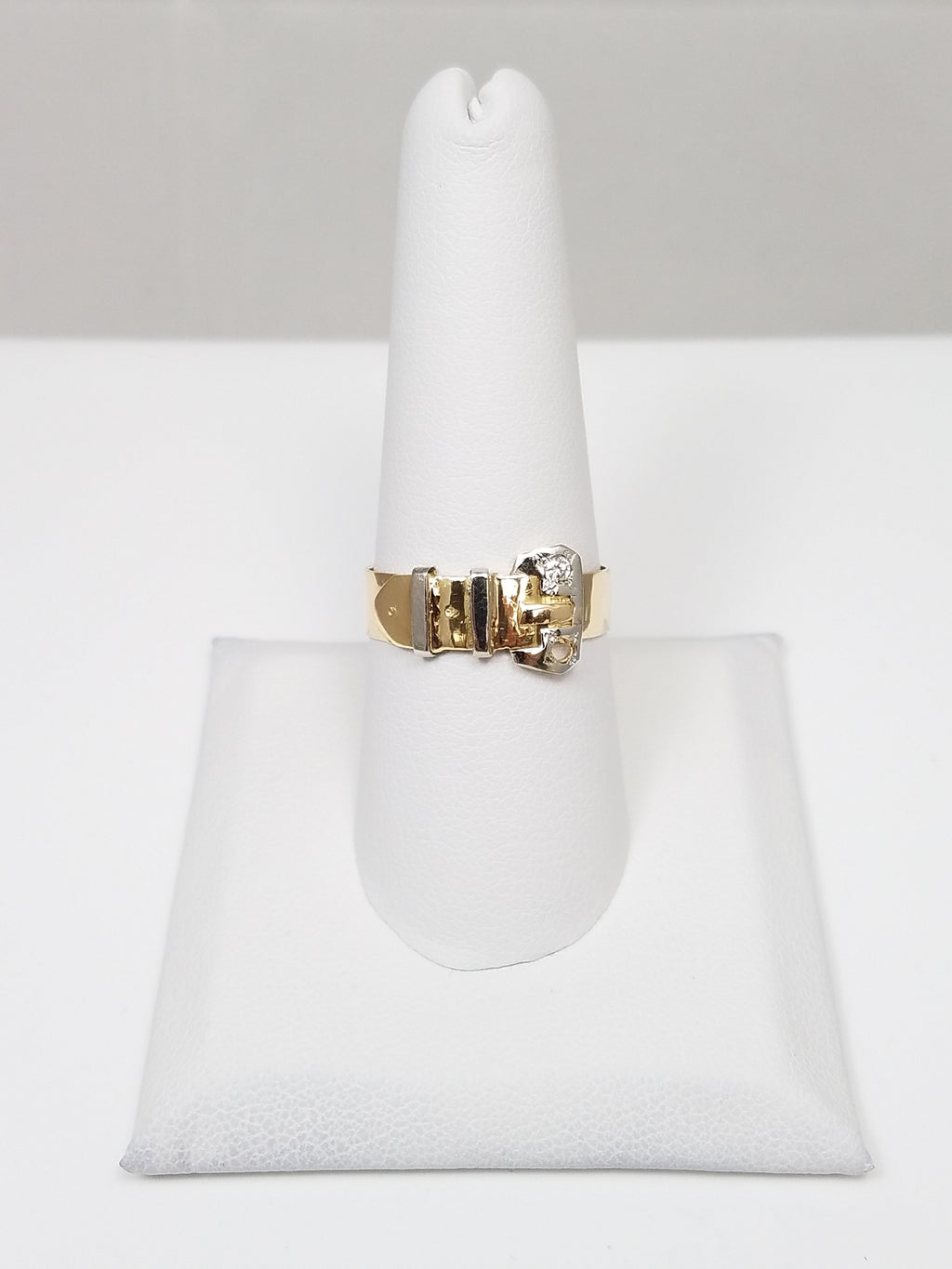 Chic Vintage Hand Made 18k Two Tone Gold Natural Diamond Buckle Ring