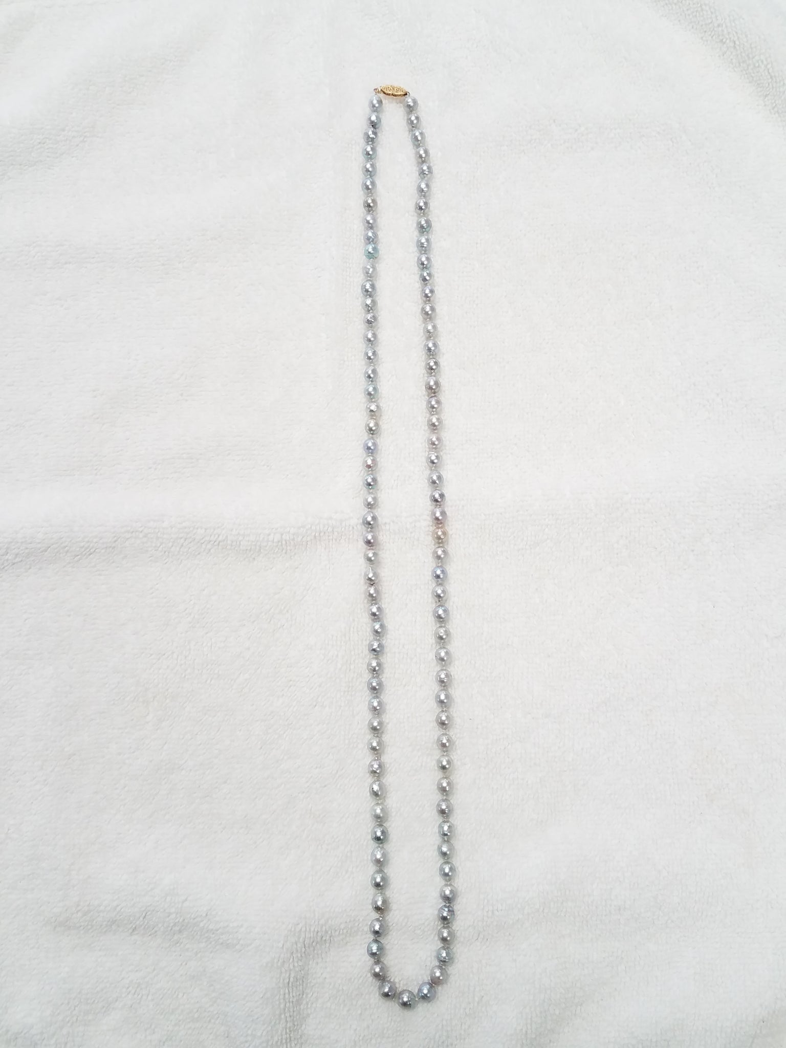 Lovely 30" 14k Yellow Gold Semi Baroque Cultured Grey Saltwater Pearl Strand