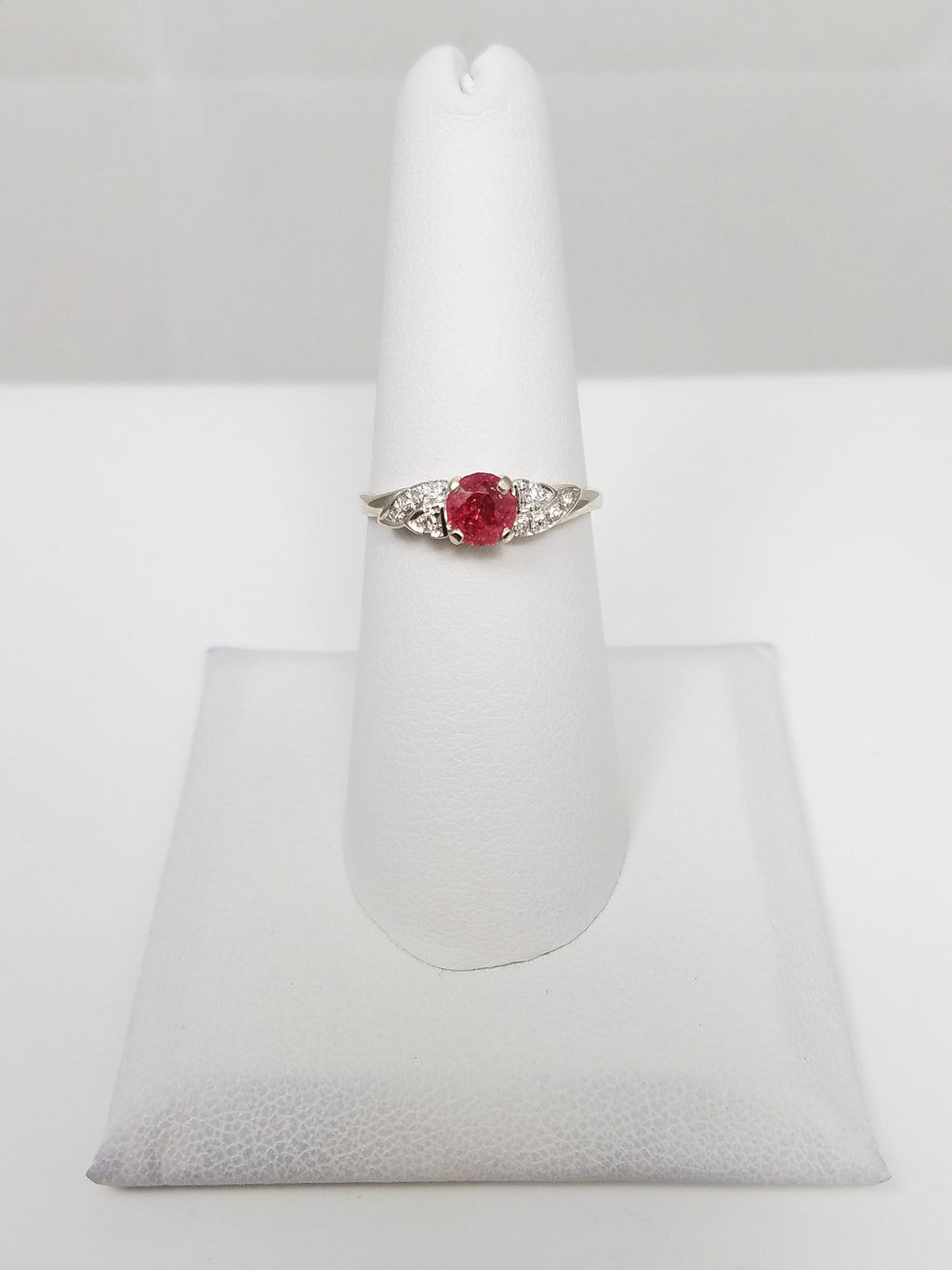 Vintage 18k White Gold Natural Tourmaline Diamond Ring