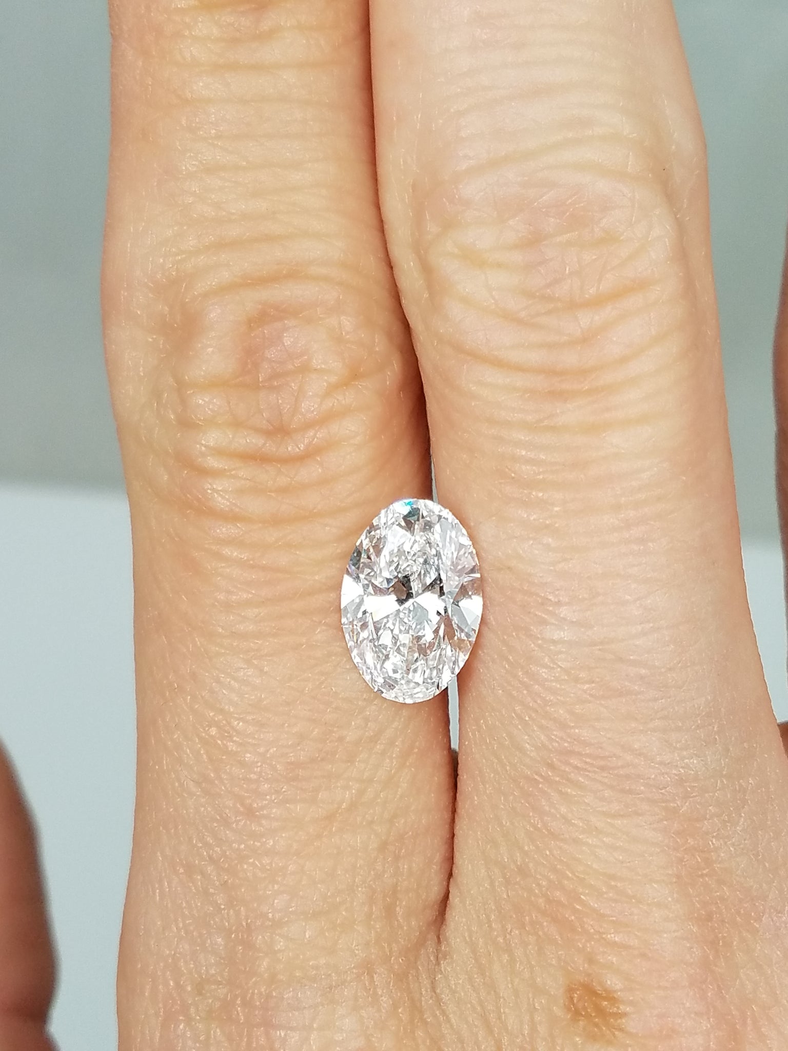 New IGI Certified Lab Grown 3.01ct Oval Brilliant Cut Diamond VS1-D