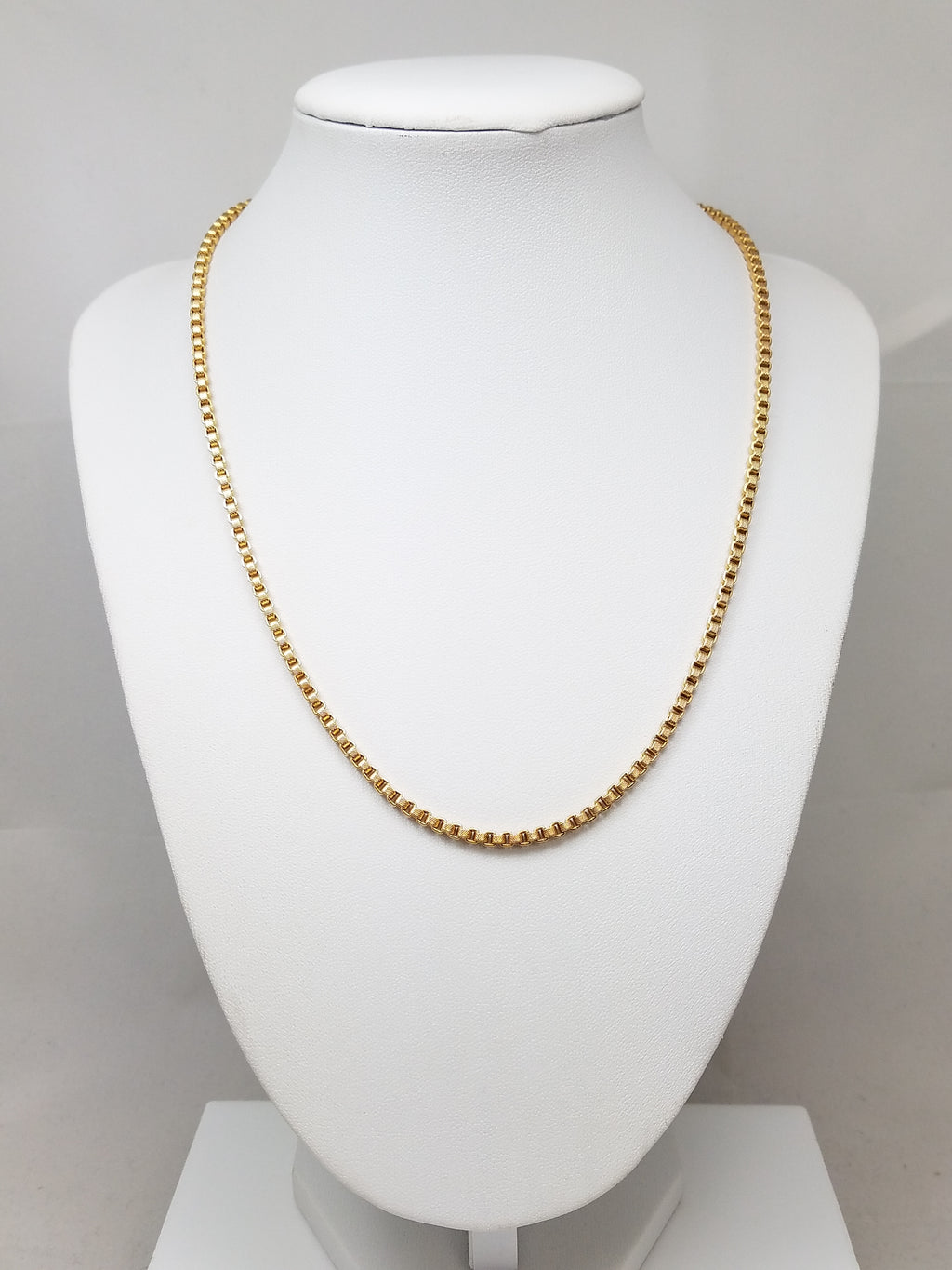 Radiant 14k Yellow Gold Fancy Box Link 18" Necklace