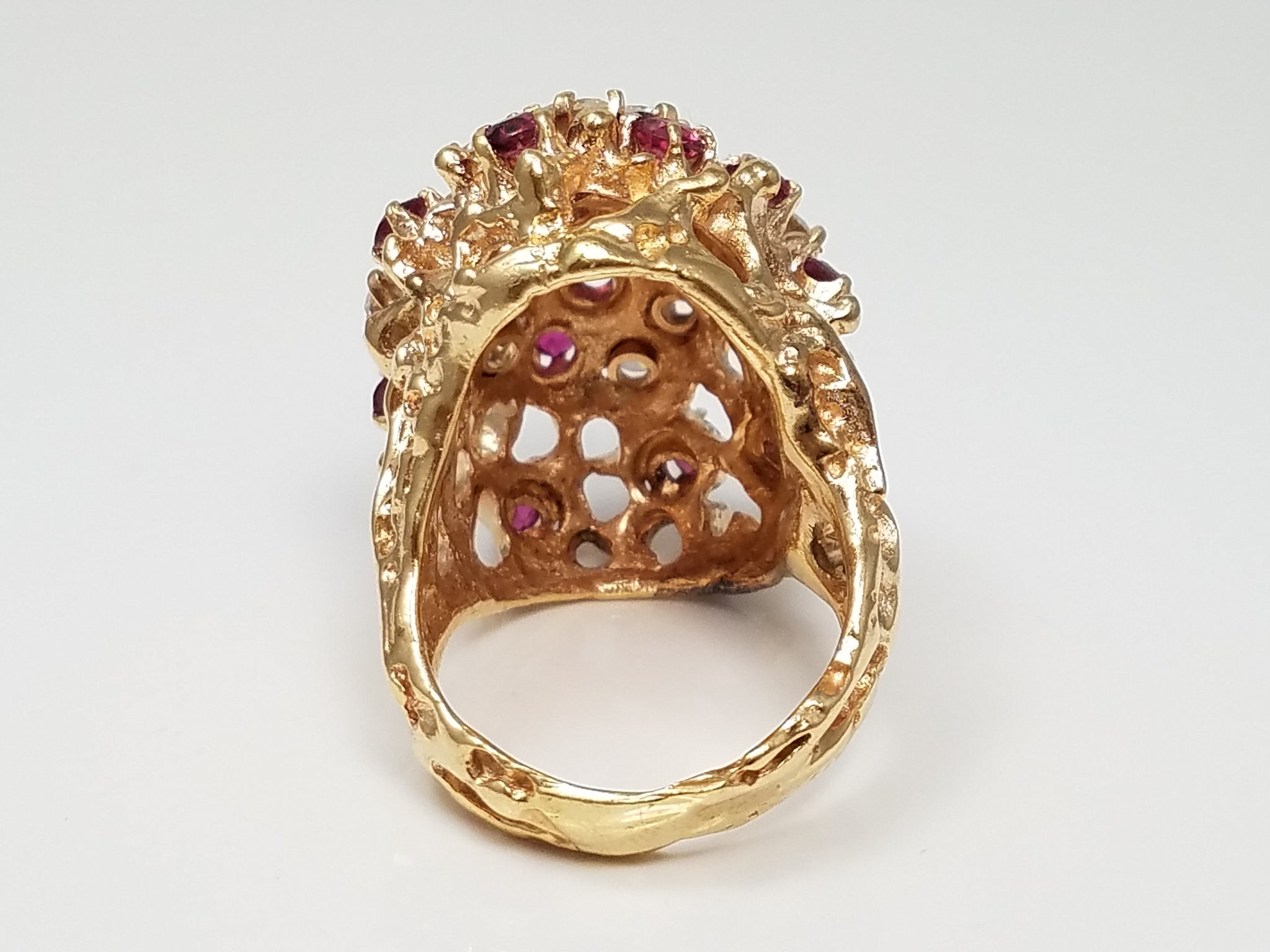 Extravagant 14k Yellow Gold Natural Ruby Diamond Cluster Ring