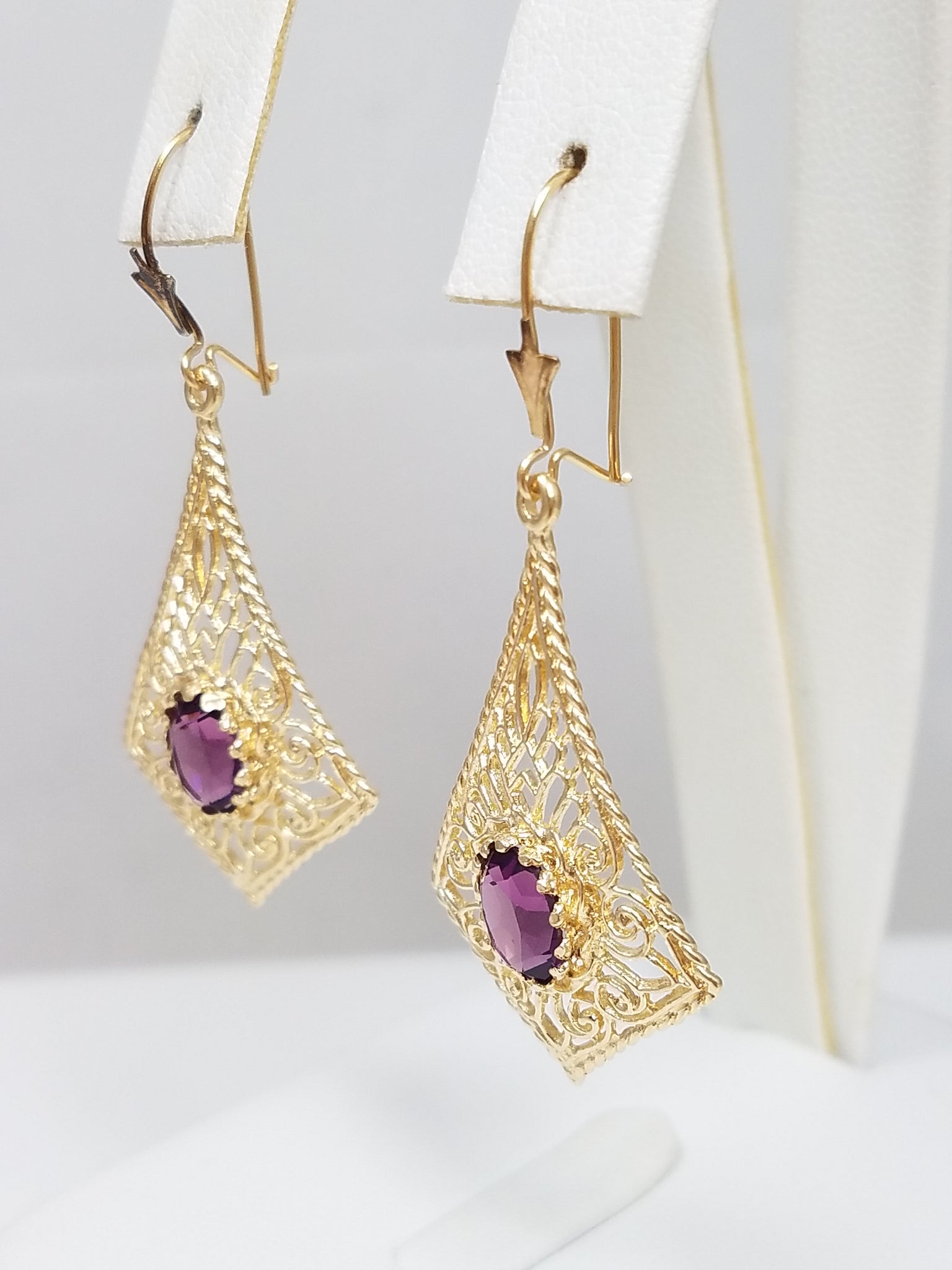 14k Yellow Gold Filigree Natural Amethyst Dangle Earrings