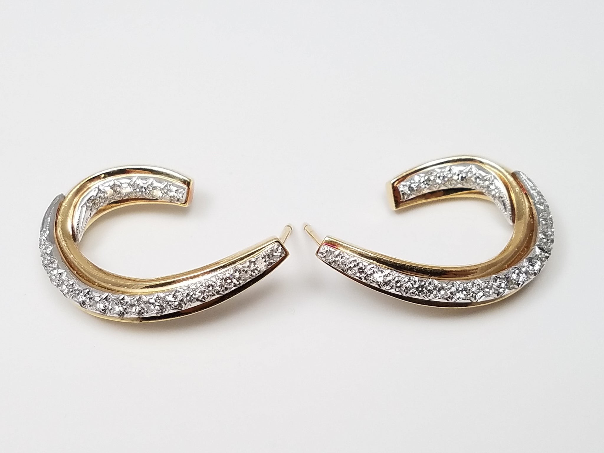 14k Two Tone Gold Natural Diamond Twist Hoop Earrings