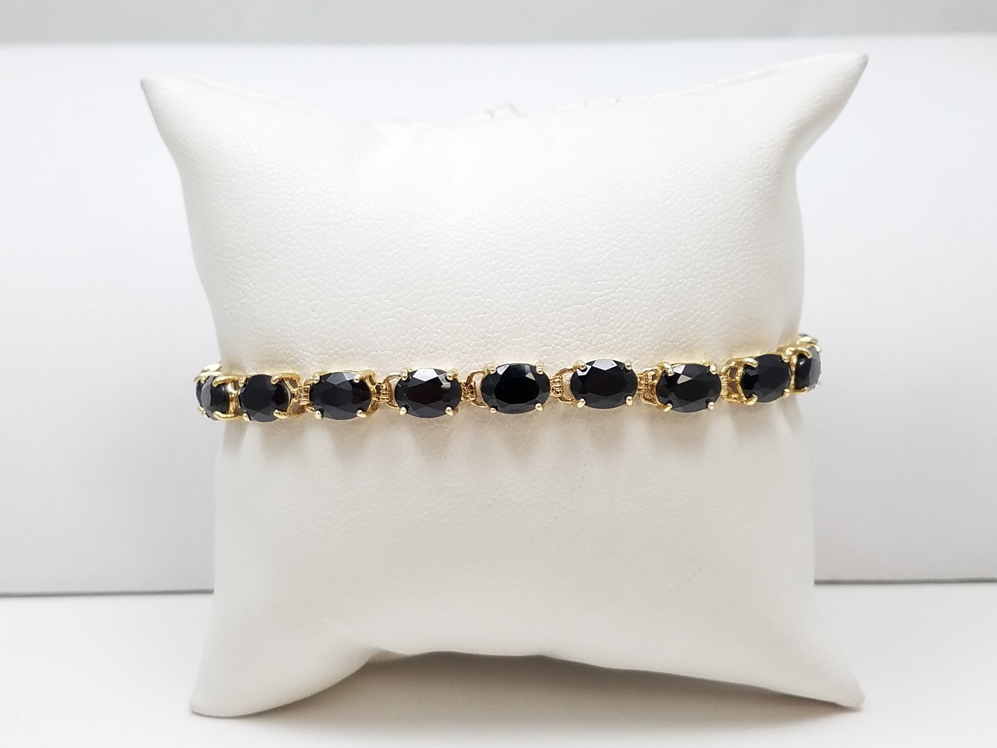 14k Yellow Gold Black Onyx Tennis Bracelet