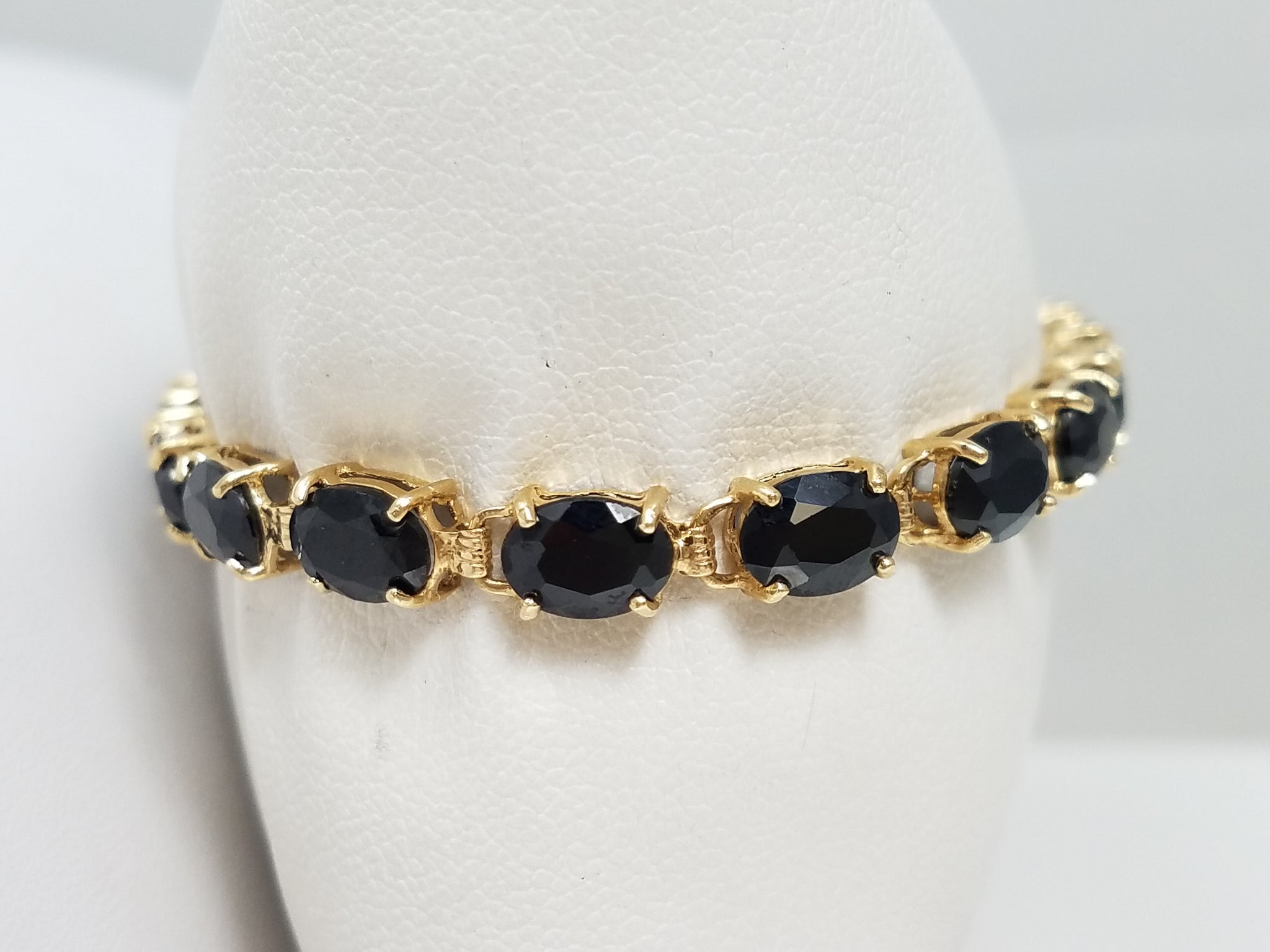 14k Yellow Gold Black Onyx Tennis Bracelet