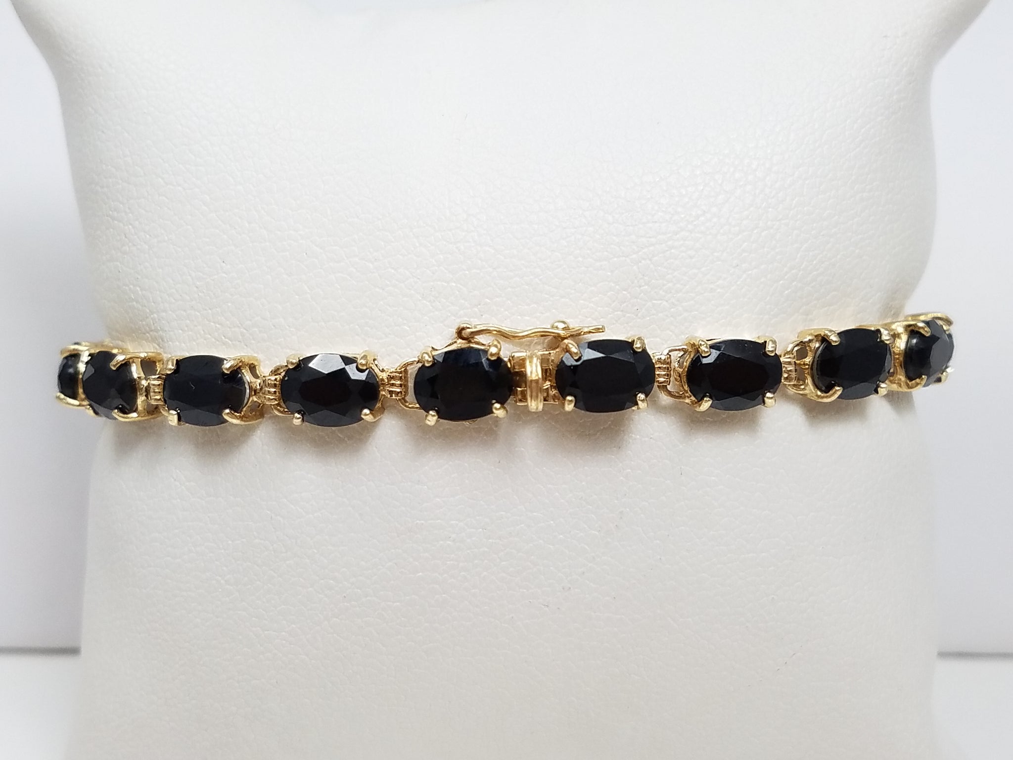 14k Yellow Gold Black Onyx Tennis Bracelet
