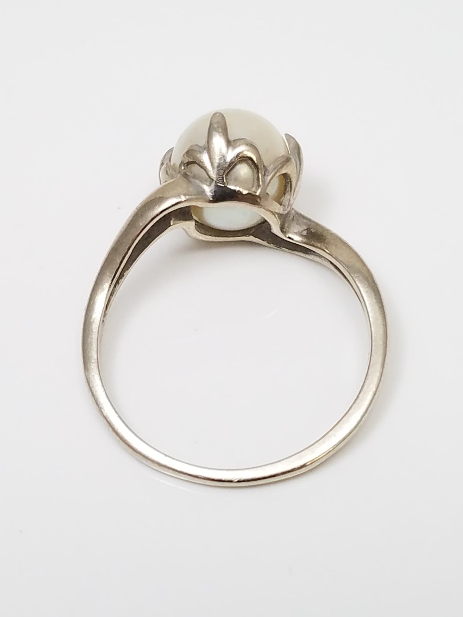 Vintage 10k White Gold Cultured Pearl Ring