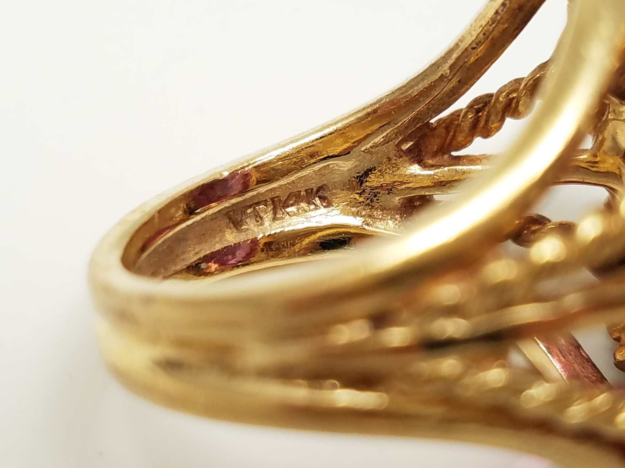 Elaborate 14k Yellow Gold Natural Amethyst Hand Made Ring