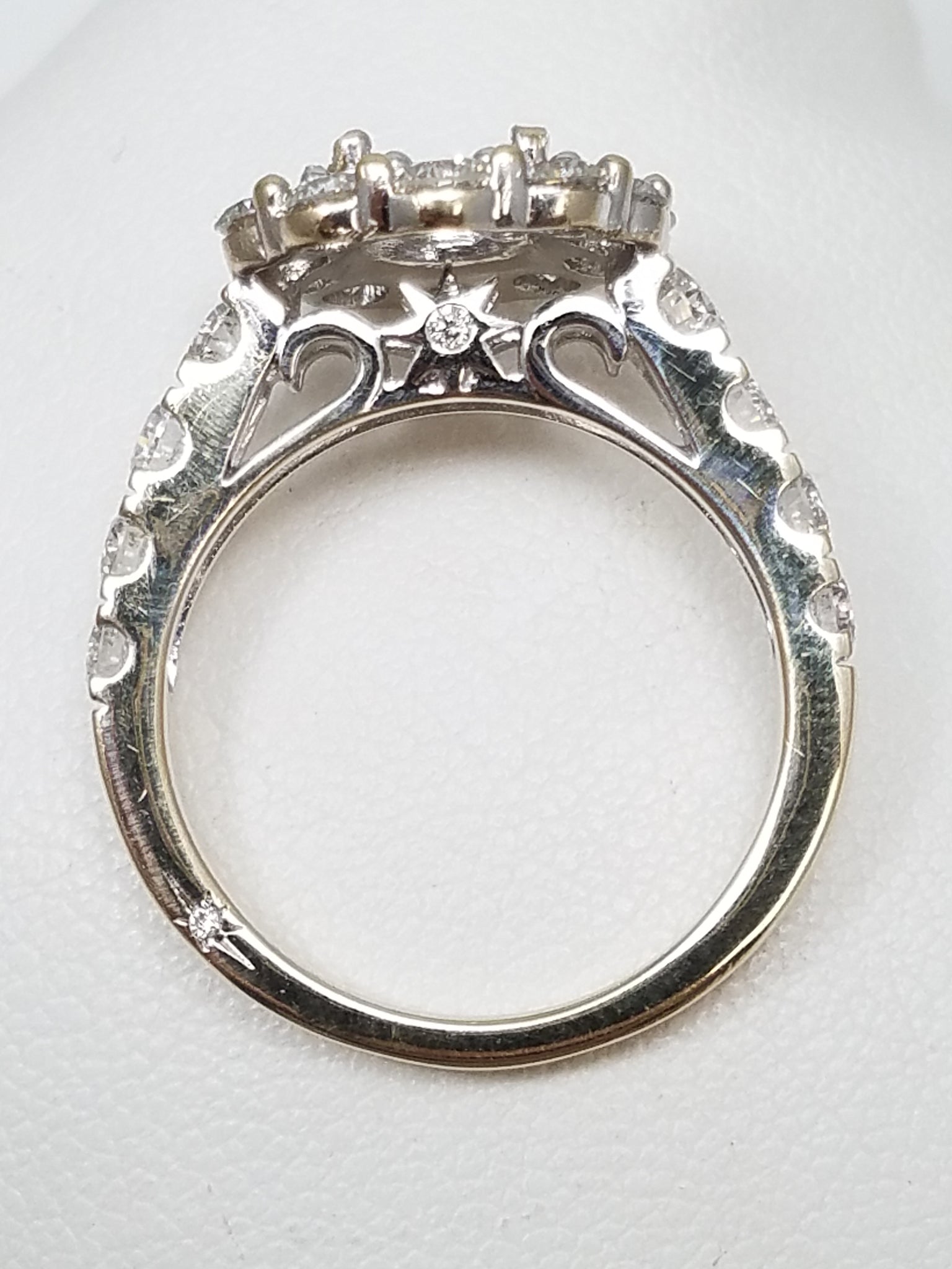 Lavish 18k White Gold 2ctw Natural Diamond Engagement Ring Mount