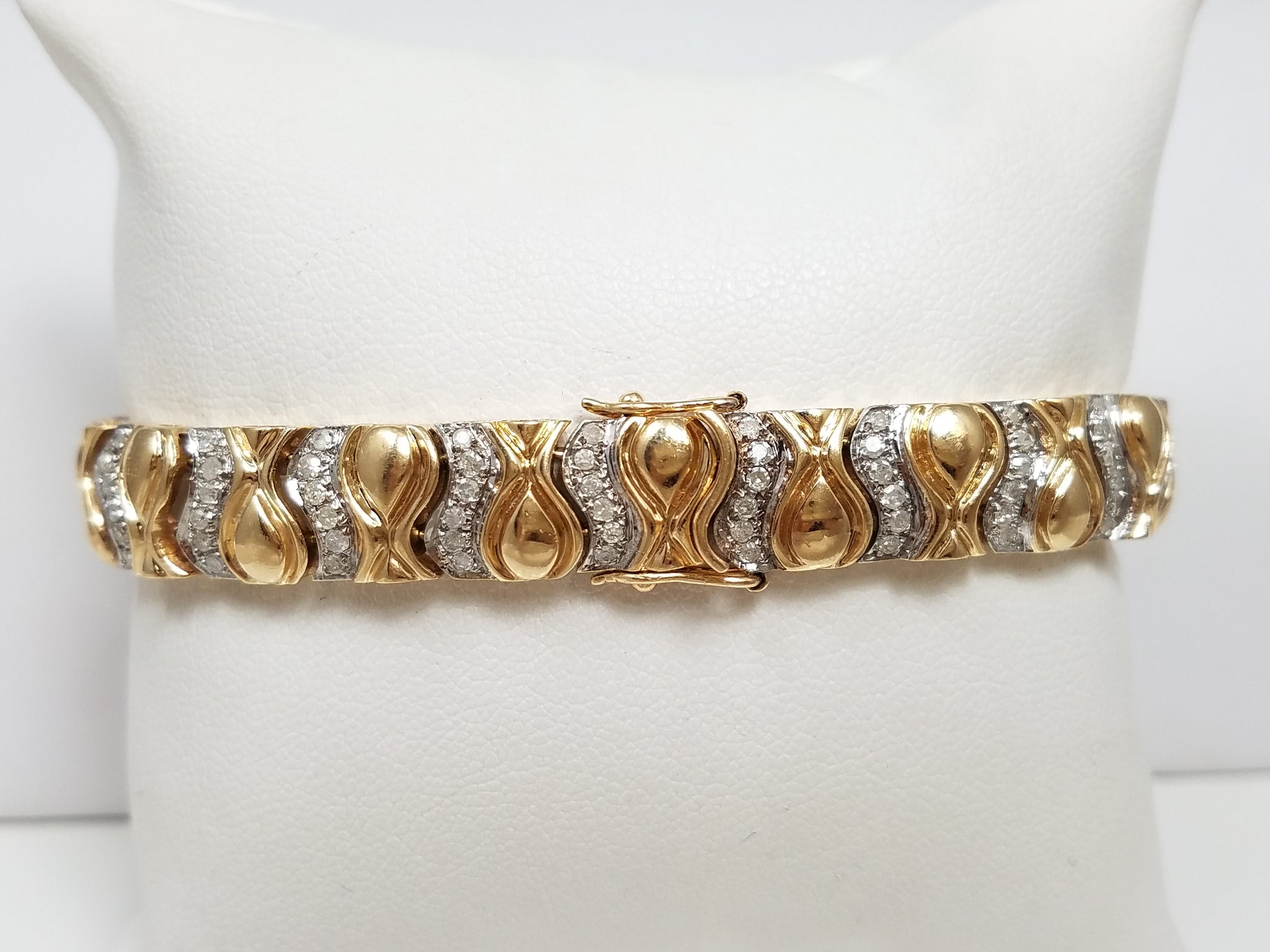 Gleaming 7.5" 14k Two Tone Gold 1ctw Natural Diamond Bracelet