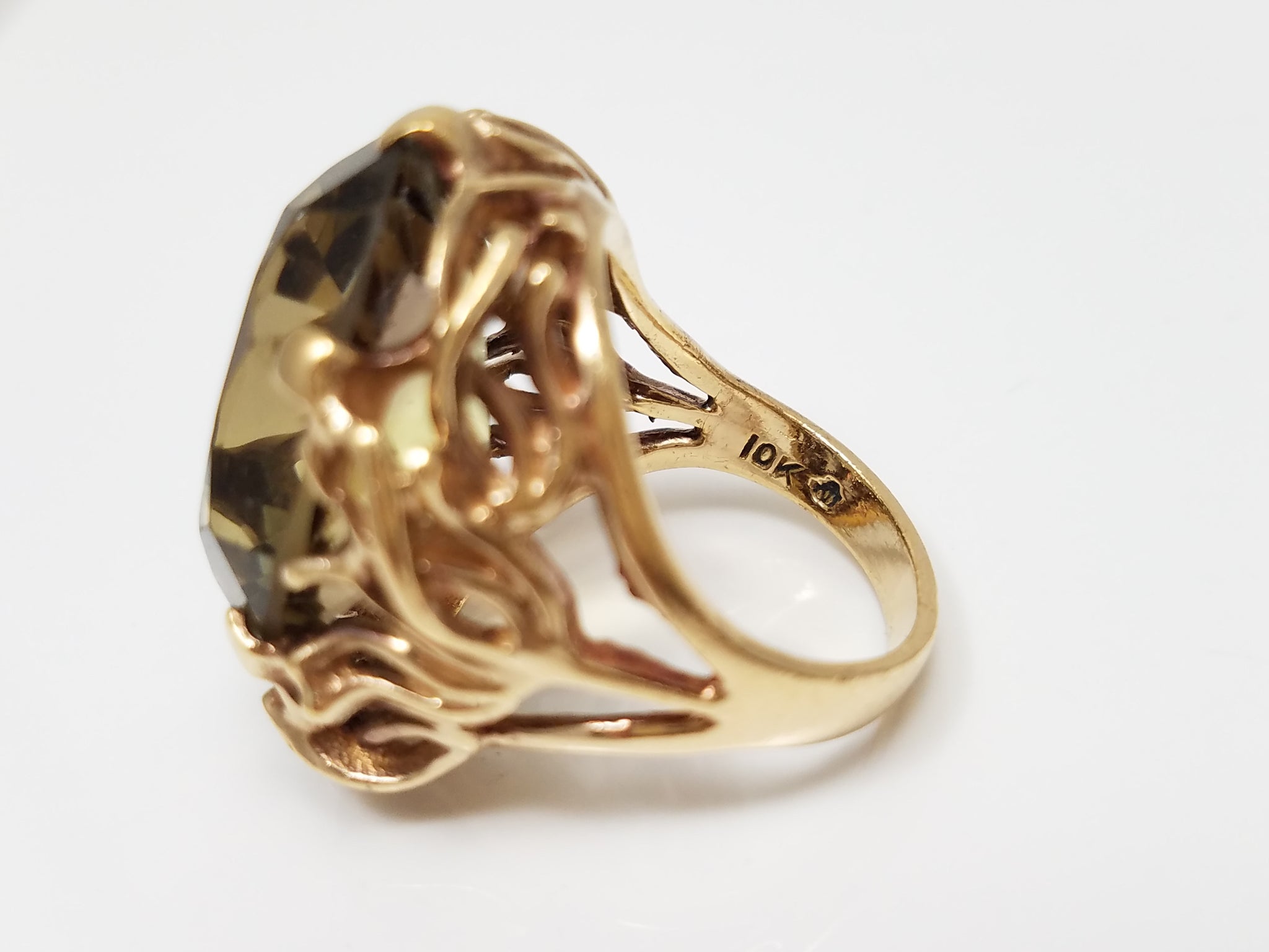 Grand 10k Yellow Gold Hand Made 16ct Smoky Quartz Ring