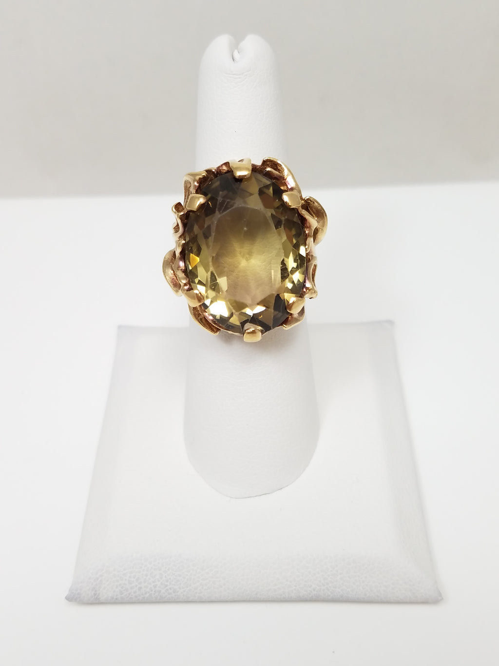 Grand 10k Yellow Gold Hand Made 16ct Smoky Quartz Ring