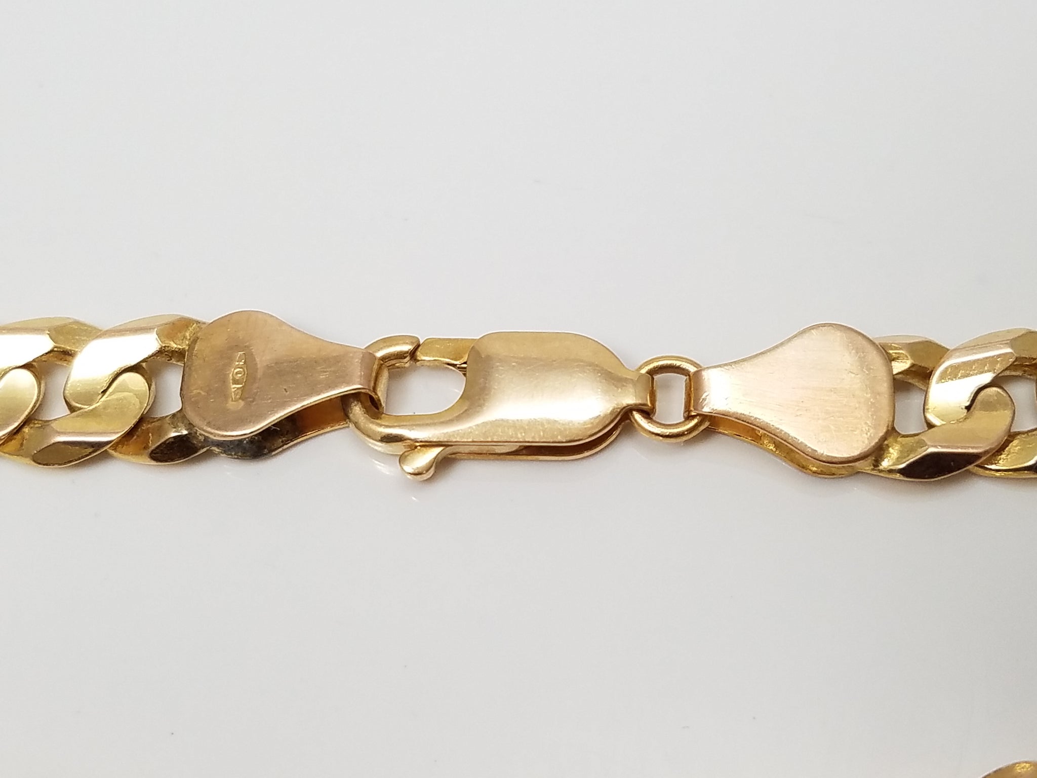 Sharp 8" Solid 10k Yellow Gold Curb Link Bracelet