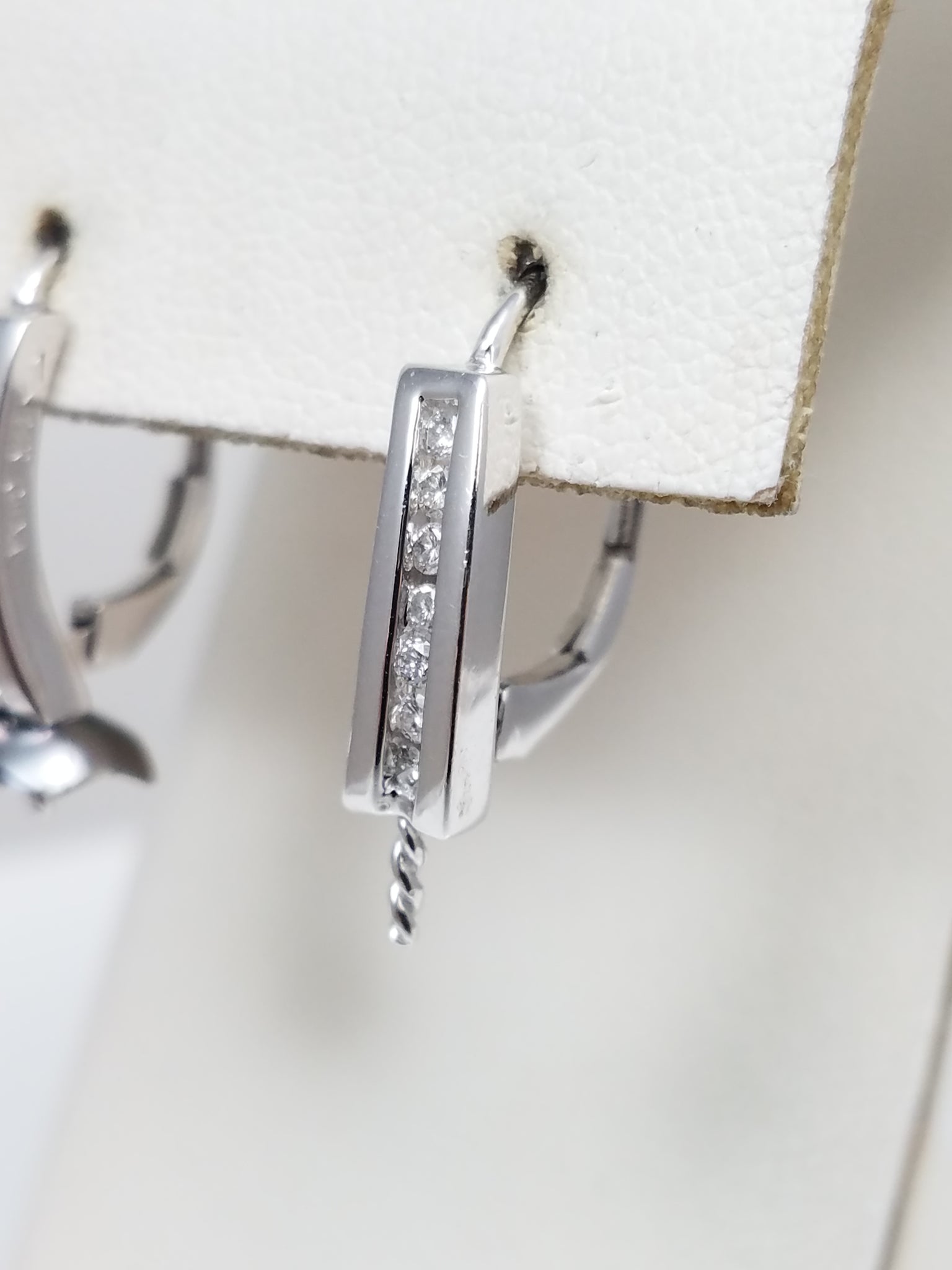 Dazzling 14k White Gold Natural Diamond Dangle Earring Mounts