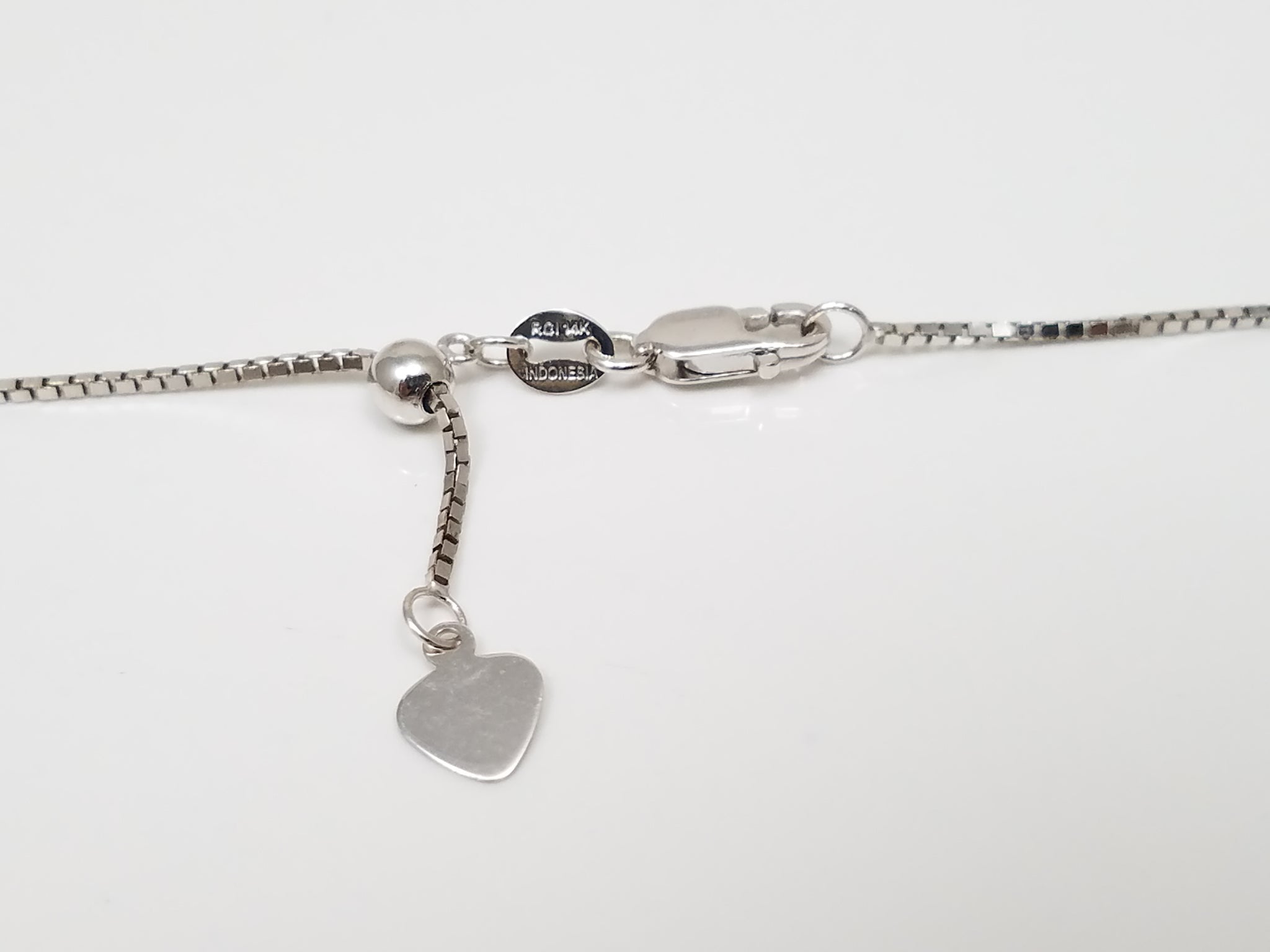 14k White Gold Adjustable Length Box Link Necklace