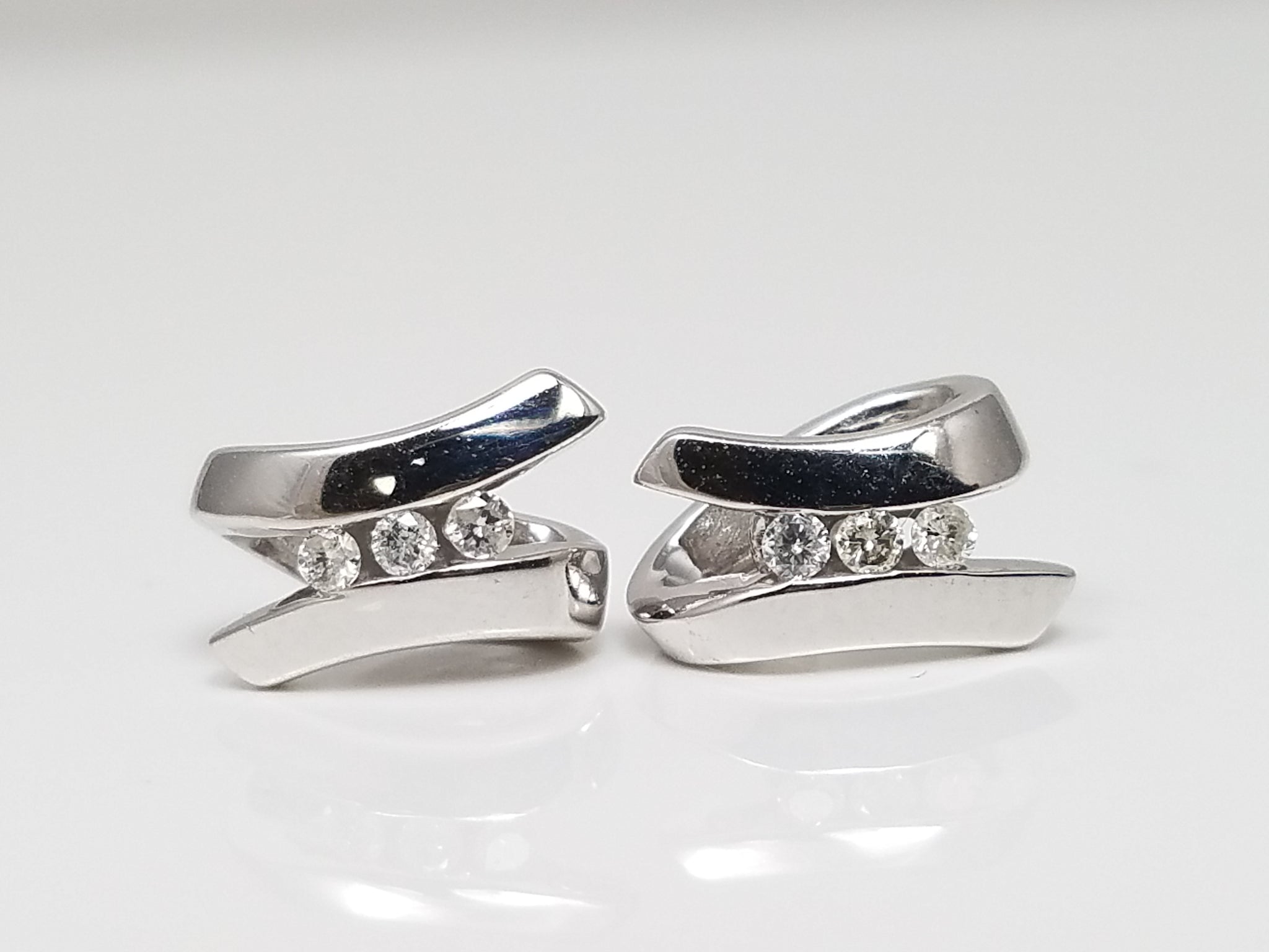 Dainty 14k White Gold Natural Diamond Stud Earrings