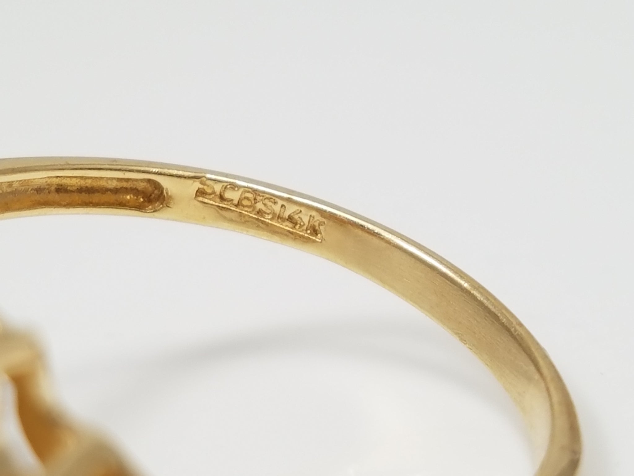 Dazzling 14k Yellow Gold Natural Quartz Cluster Ring