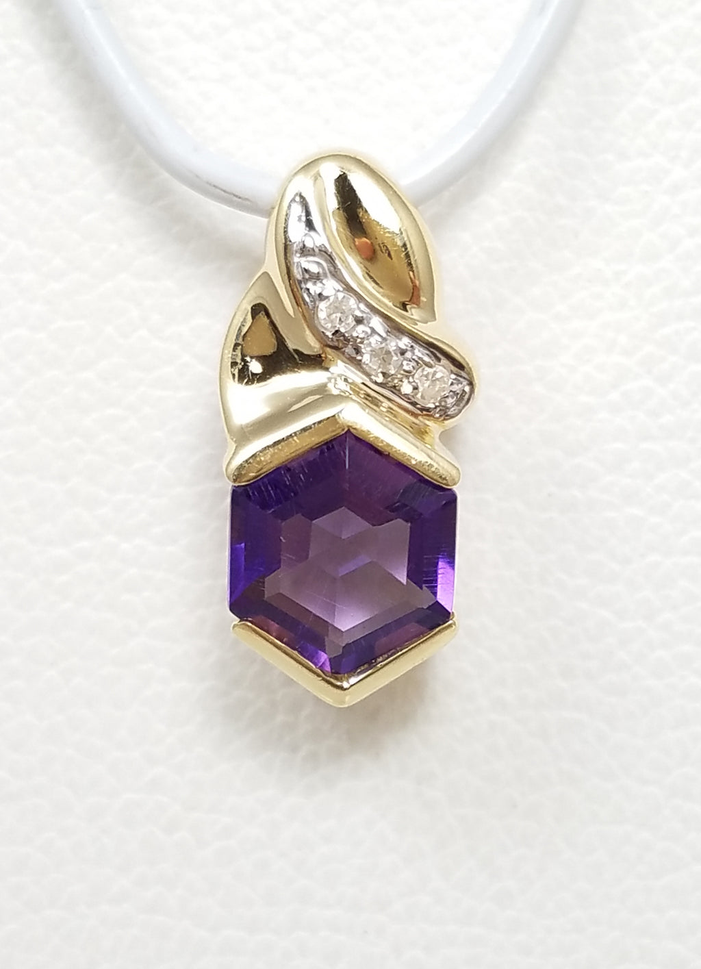 Dainty 14k Yellow Gold Natural Amethyst Diamond Pendant