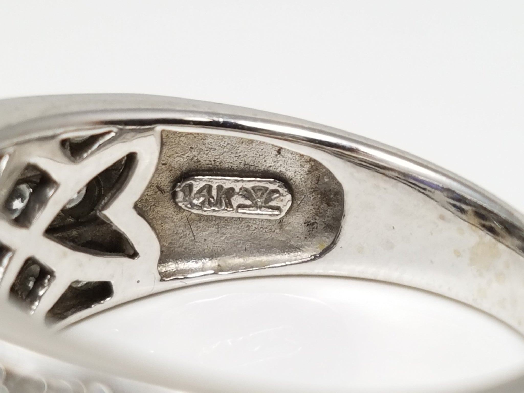 $4,000 Retail Le Vian 14k White Gold Natural Tanzanite Diamond Ring