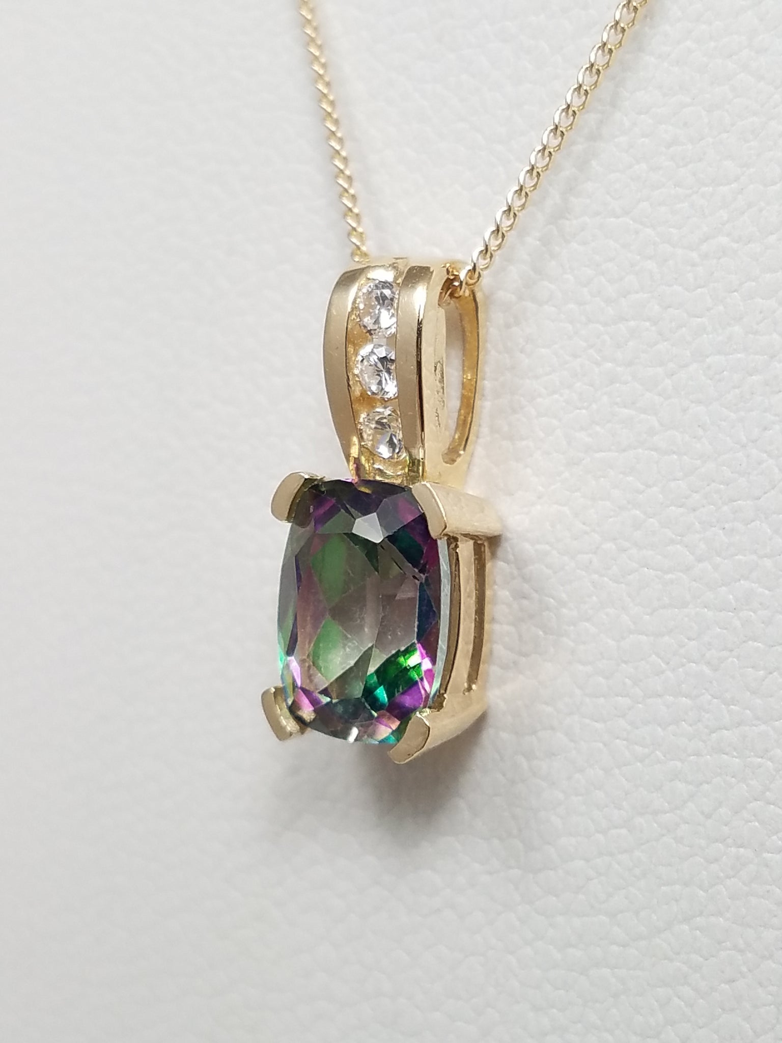 10k Yellow Gold Mystic Topaz/CZ Pendant Necklace