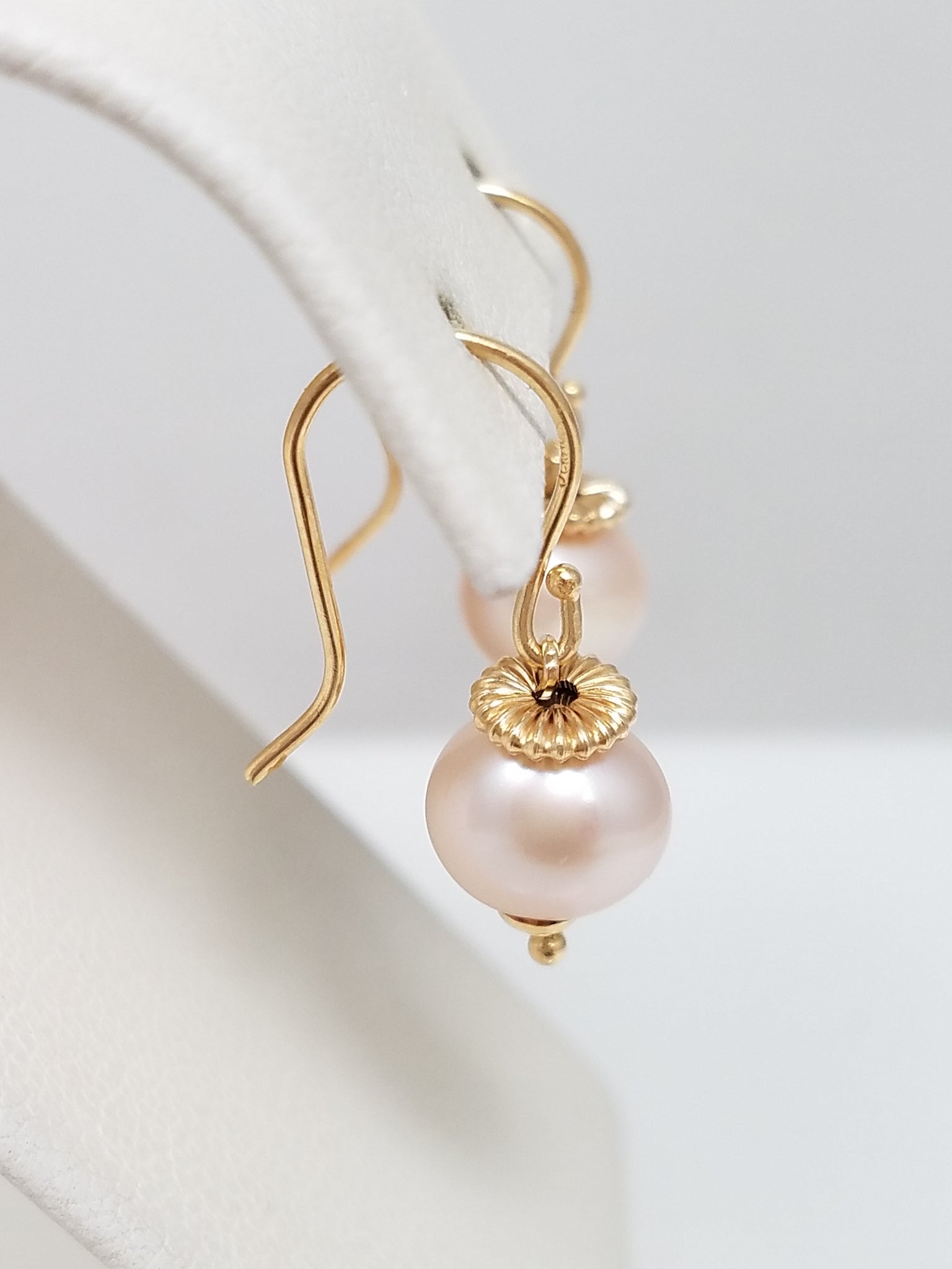 14k Yellow Gold Freshwater Cultured Pearl Dangle Earrings