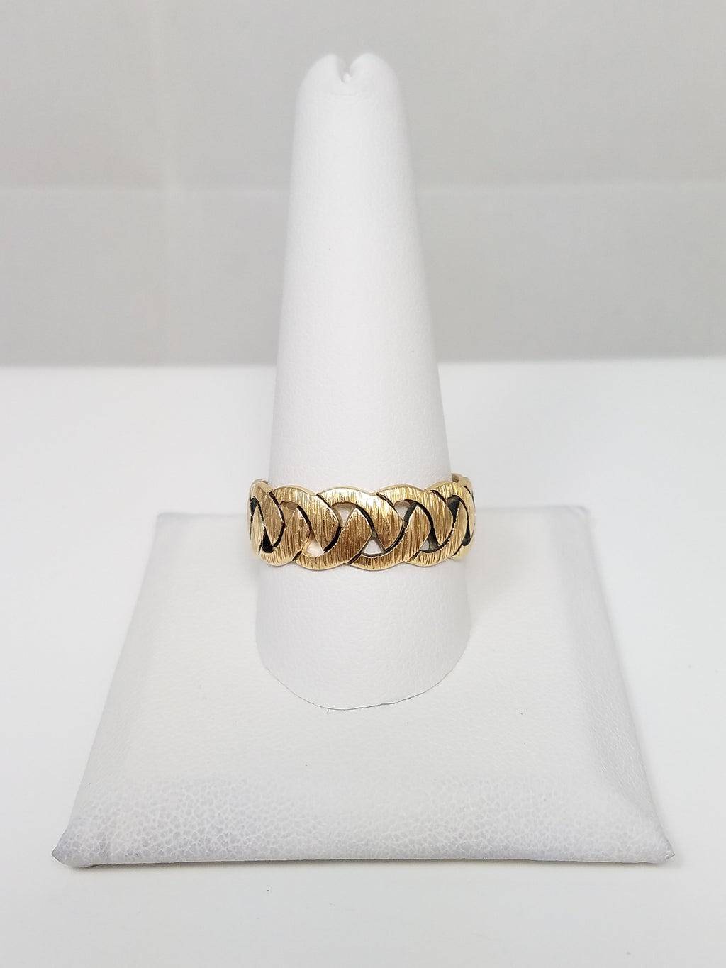 Grand 14k Yellow Gold Wide Link Style Bark Finish Wedding Ring Band