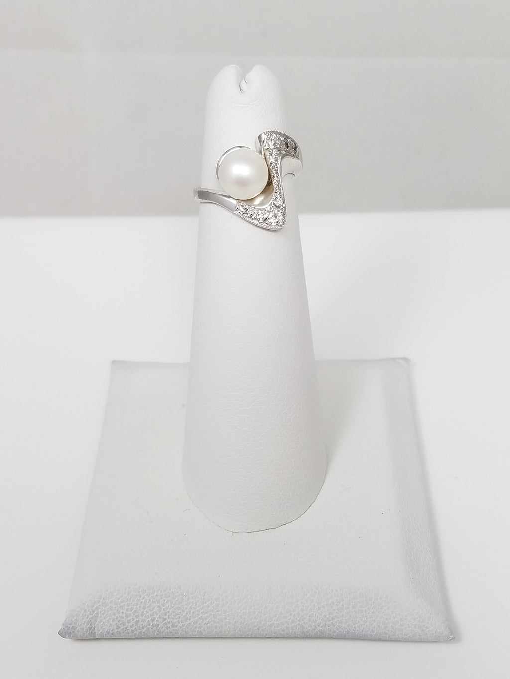 Cultured Pearl Natural Diamond 14k White Gold Ring