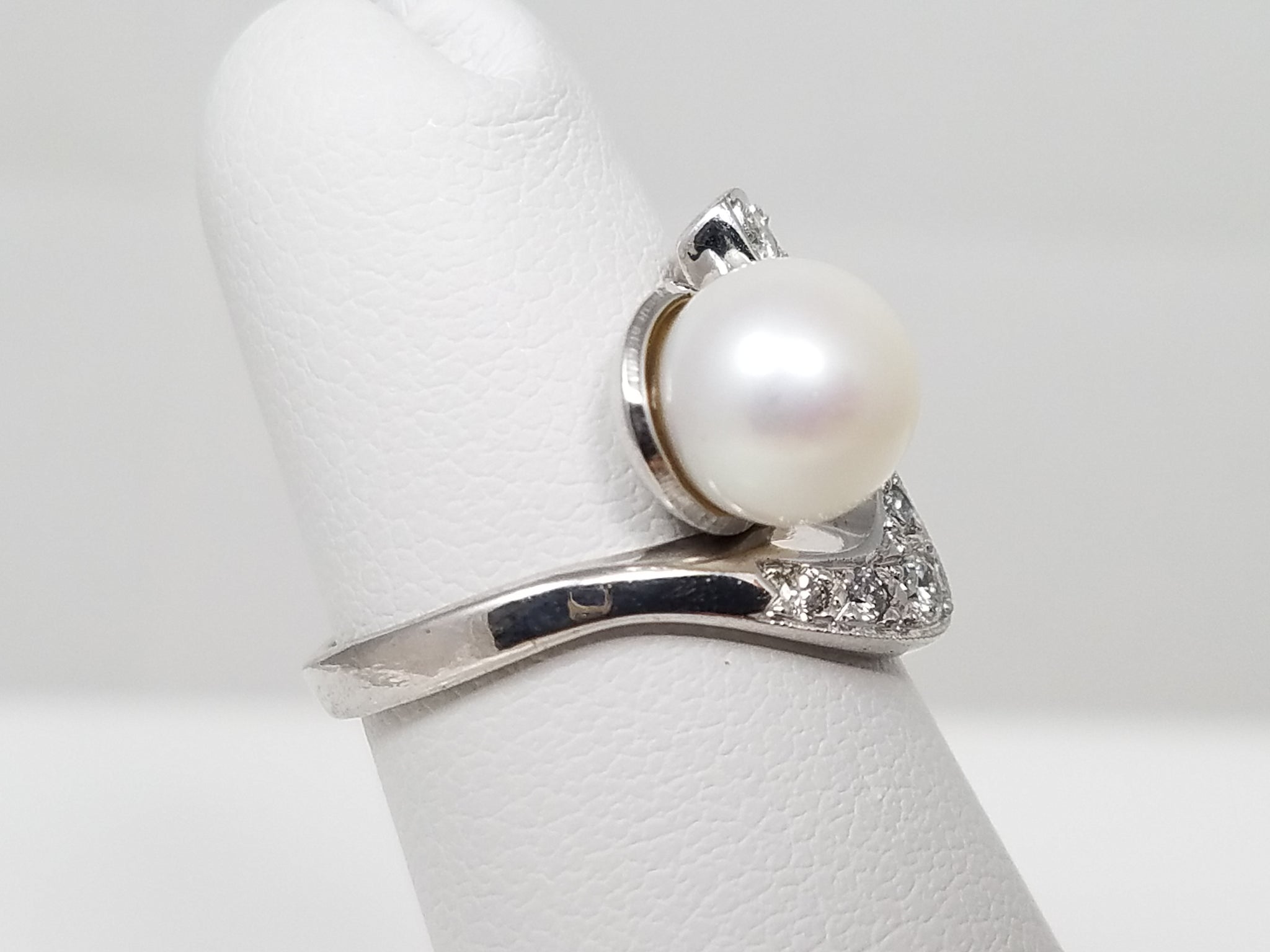 Cultured Pearl Natural Diamond 14k White Gold Ring