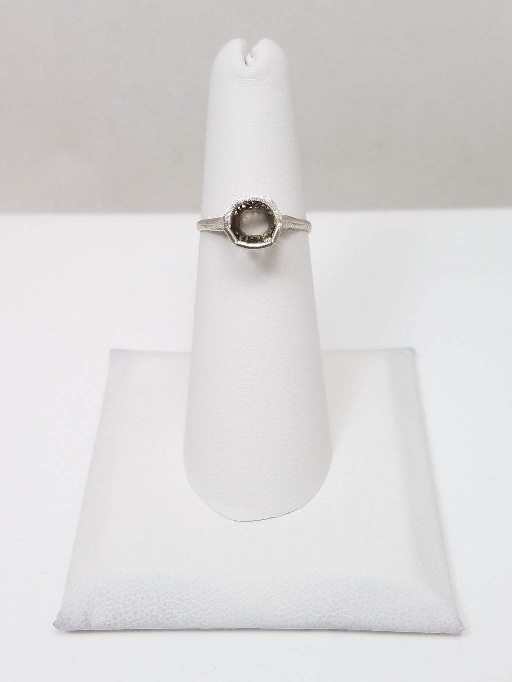 To Restore Art Deco Platinum Handmade Ring Mount