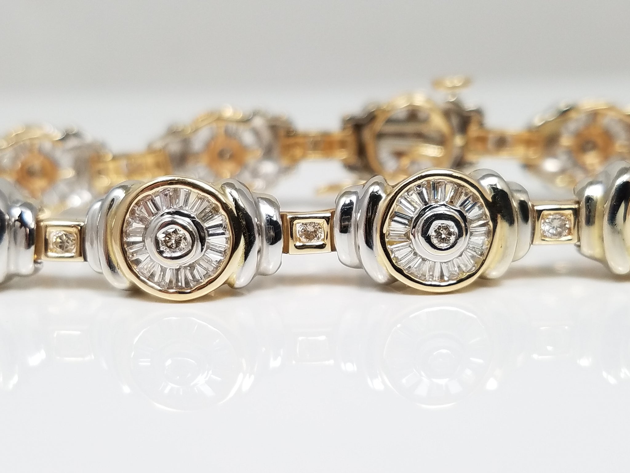 Scintillating 7.25" 14k Two Tone Gold 2ctw Natural Diamond Bracelet