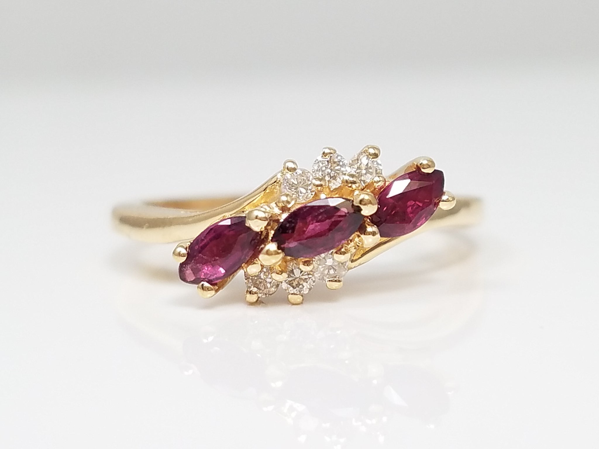 14k Yellow Gold Natural Ruby Diamond Ring