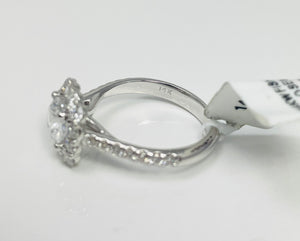 New! Distinctive 14k White Gold Natural Diamond Engagement Ring Mount