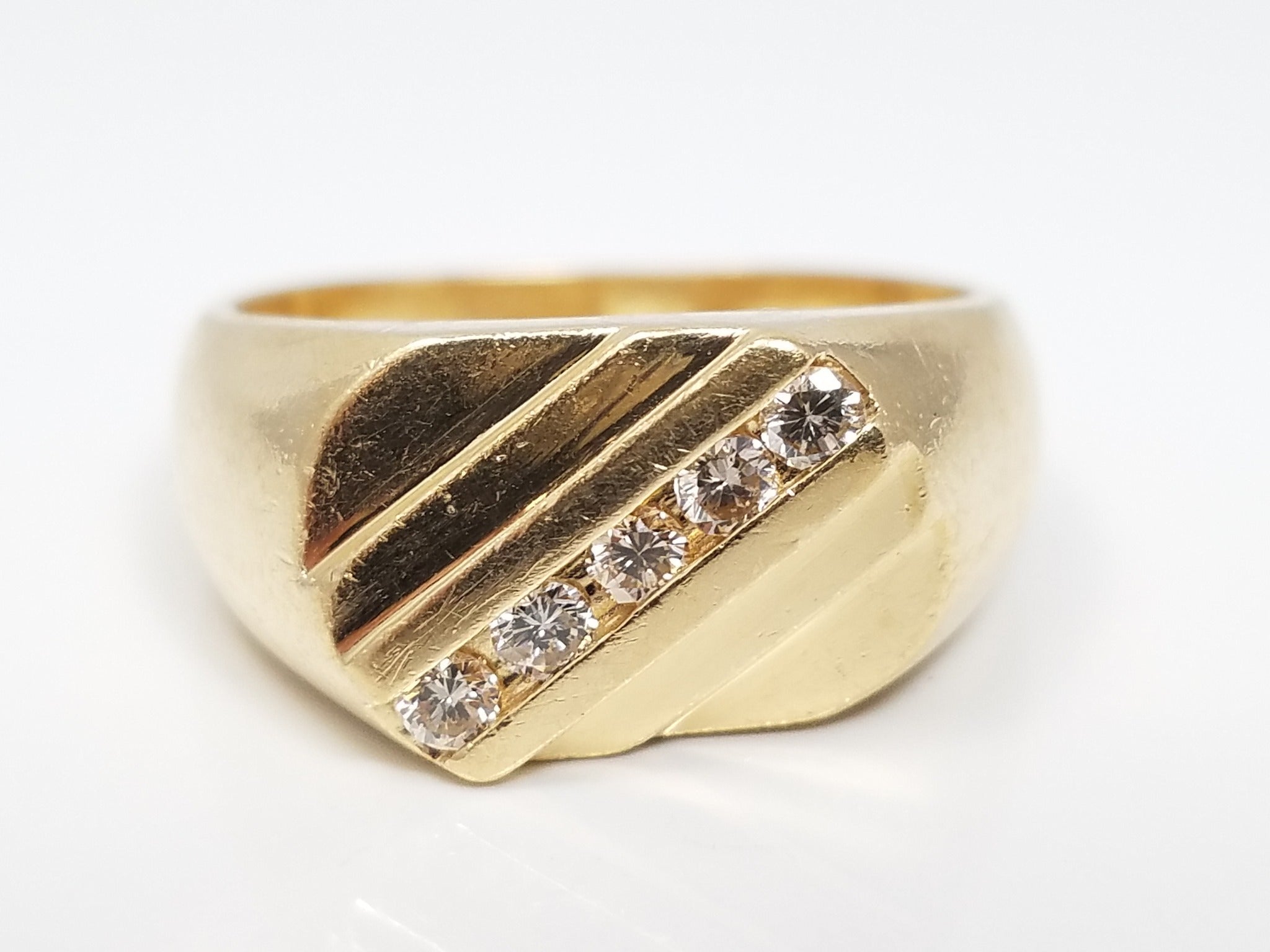 Men's 1/4ctw Natural Diamond 14k Gold Ring