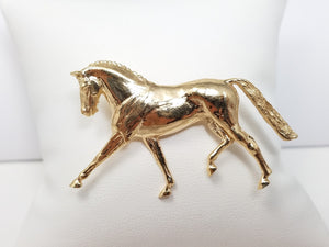Majestic 14k Yellow Gold Horse Pendant Brooch