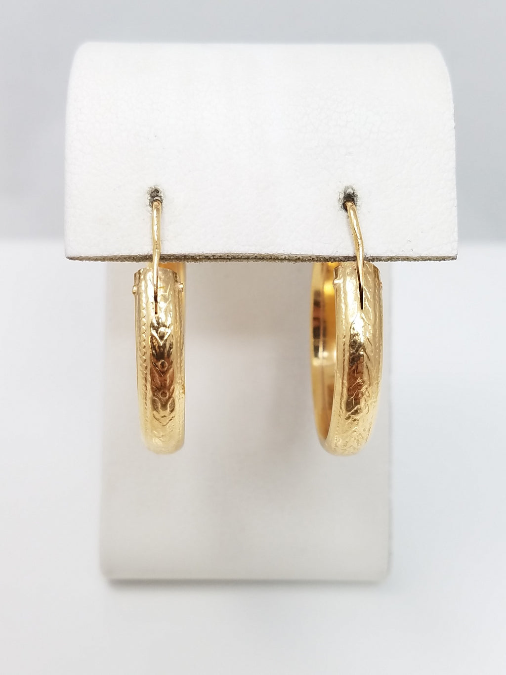 Italian 18k Yellow Gold Etched Hoop Earrings