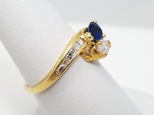 Enchanting 18k Yellow Gold Cubic Zirconia Natural Sapphire Diamond Toi Et Moi Ring