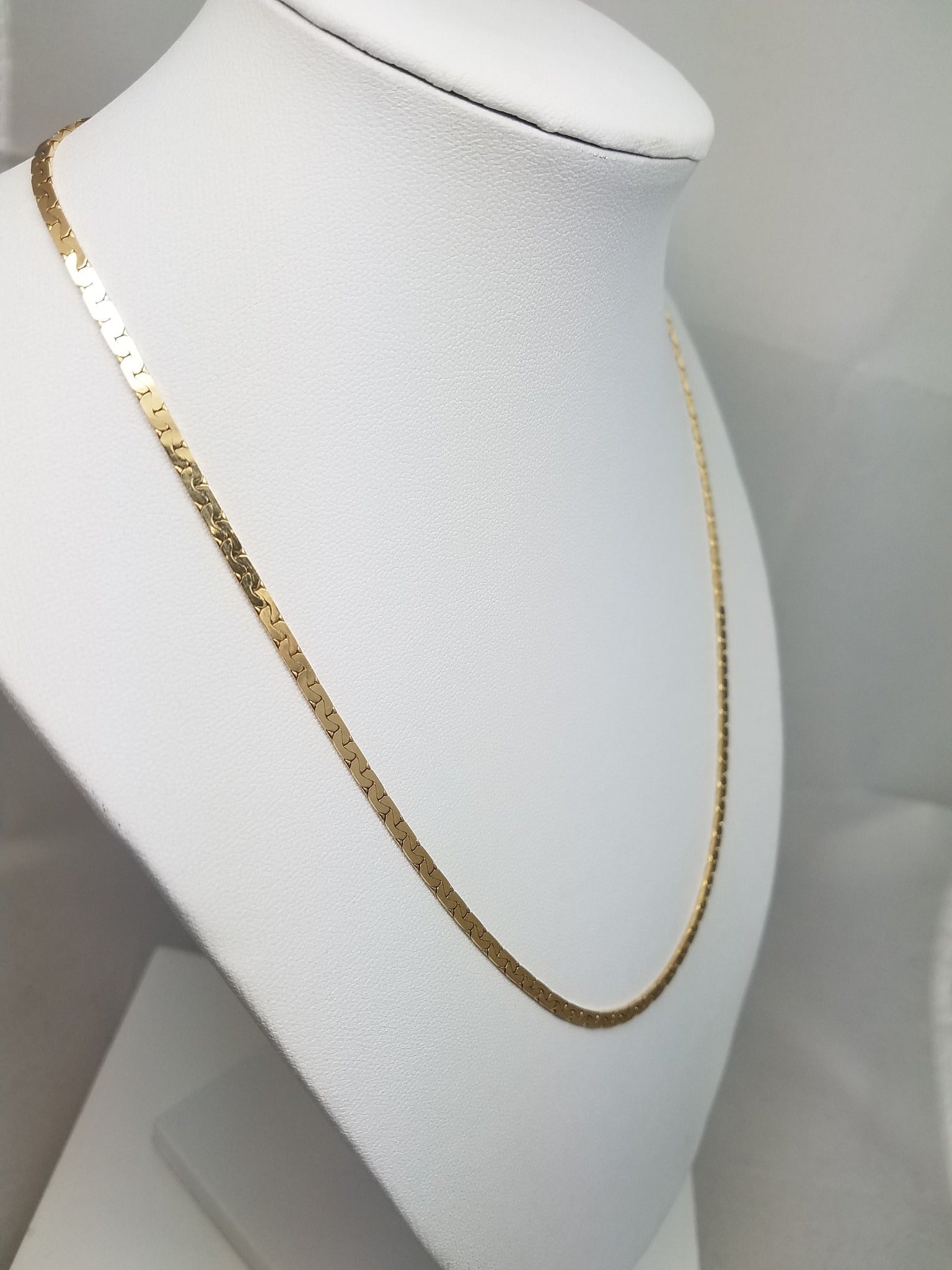 18.5" 14k Solid Yellow Gold C Link Chain Necklace