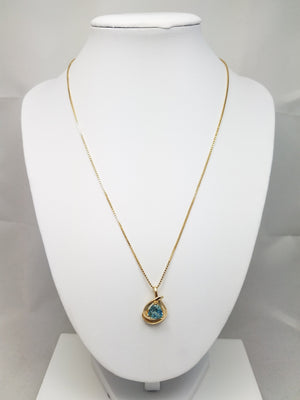 18" 14k Solid Yellow Gold Blue Topaz Pendant