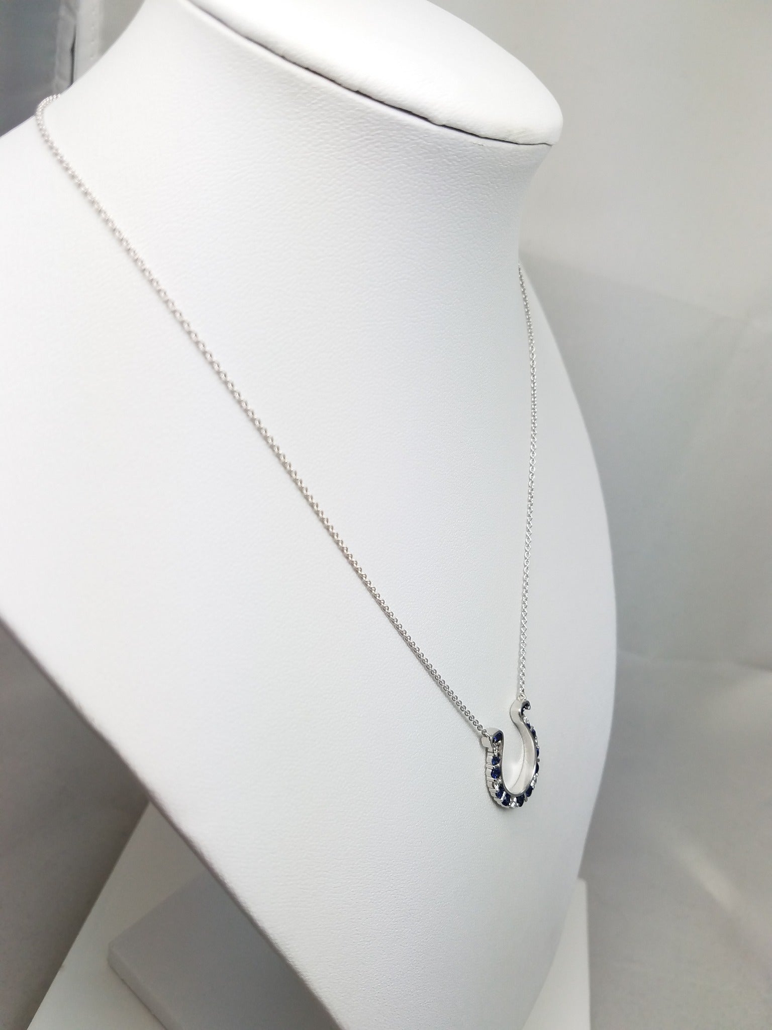 15.75" Natural Sapphire Diamond 14k White Gold Horseshoe Necklace