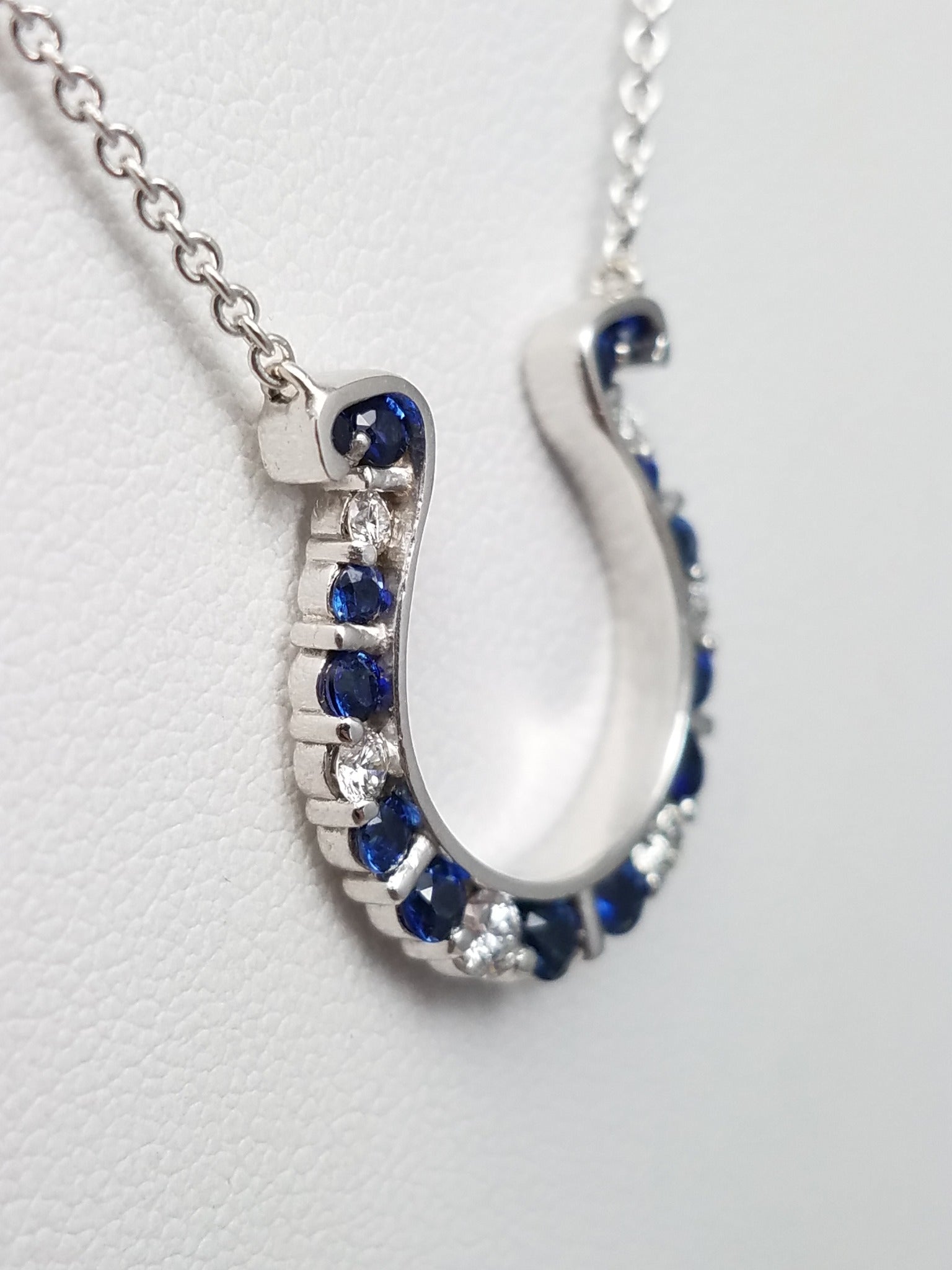 15.75" Natural Sapphire Diamond 14k White Gold Horseshoe Necklace