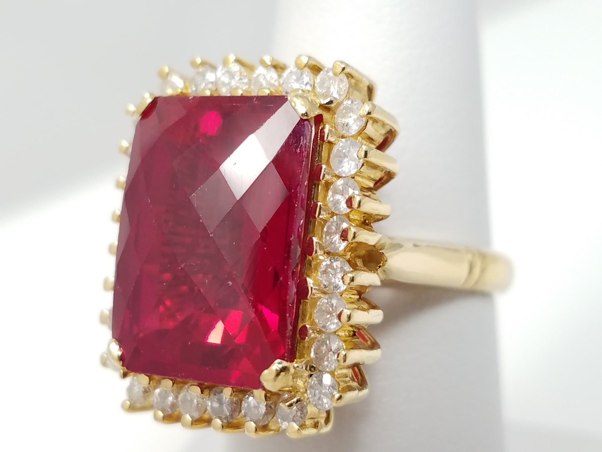 Sensational 18k Yellow Gold Synthetic Ruby Natural Diamond Custom Ring