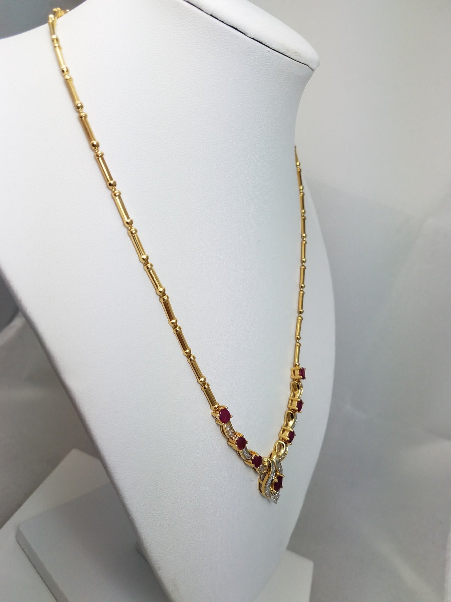 New! 18" 18k Yellow Gold 3.50ctw Natural Ruby Diamond Necklace
