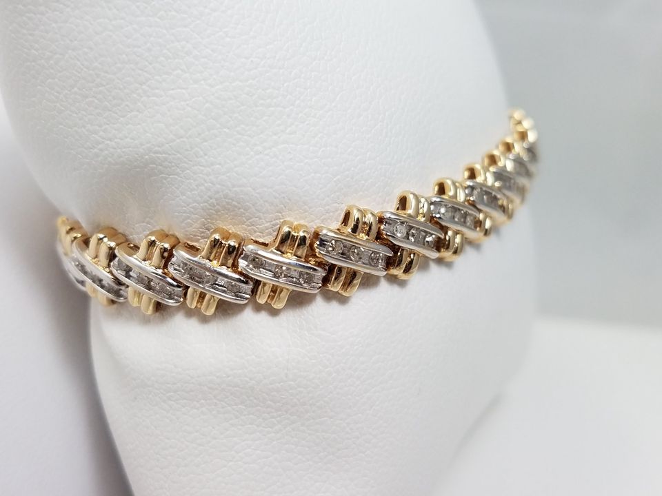 Fabulous Natural Diamond 10k Two Tone Gold 7" Tennis Bracelet