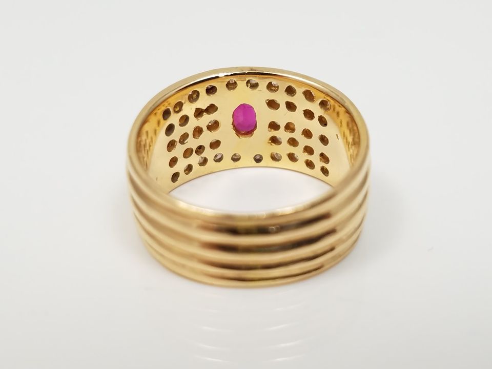 Elegant 18k Yellow Gold Natural Ruby Diamond Custom Ring