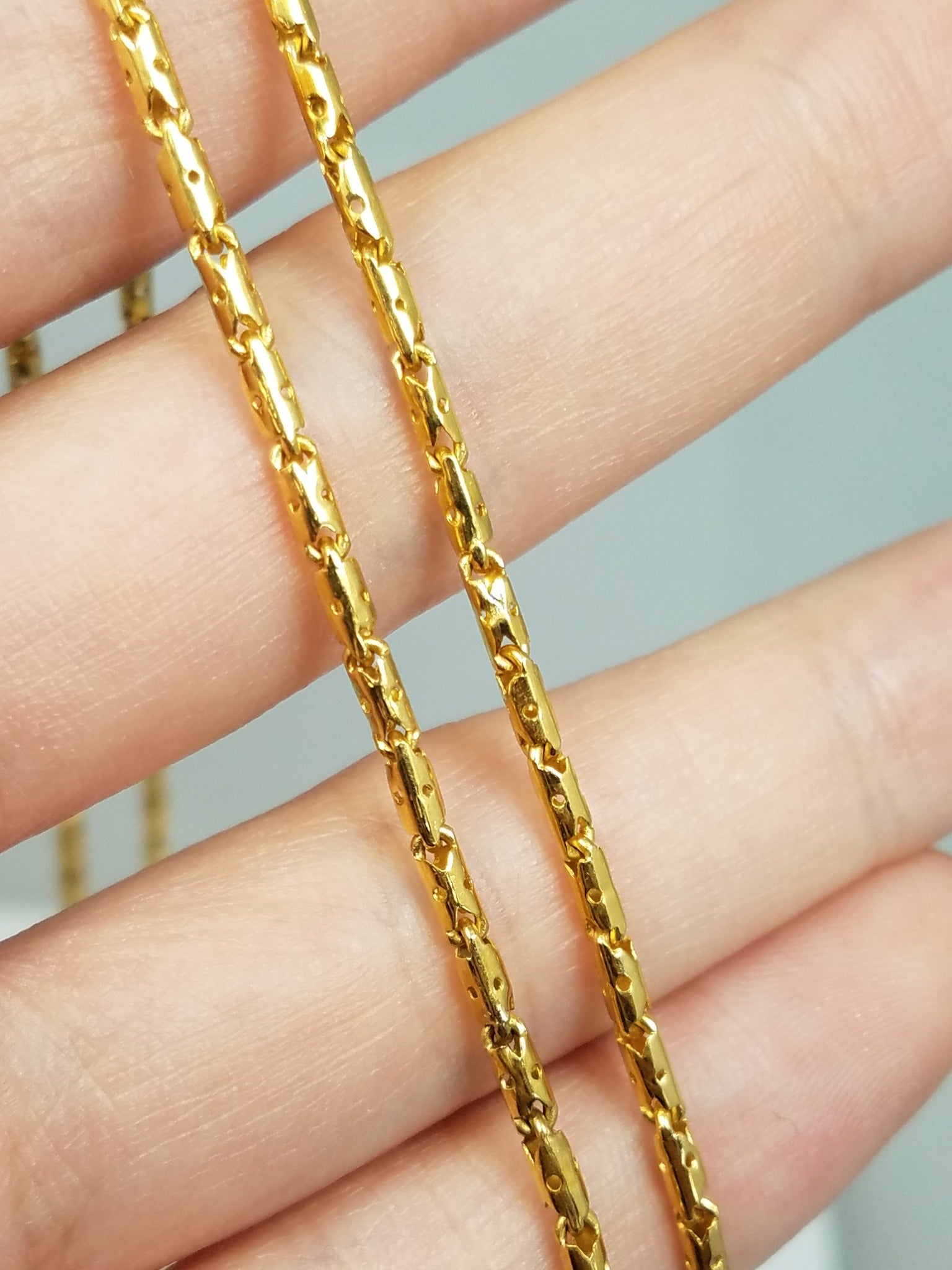 Extravagant 31" Hollow 23k Yellow Gold Baht Chain Necklace