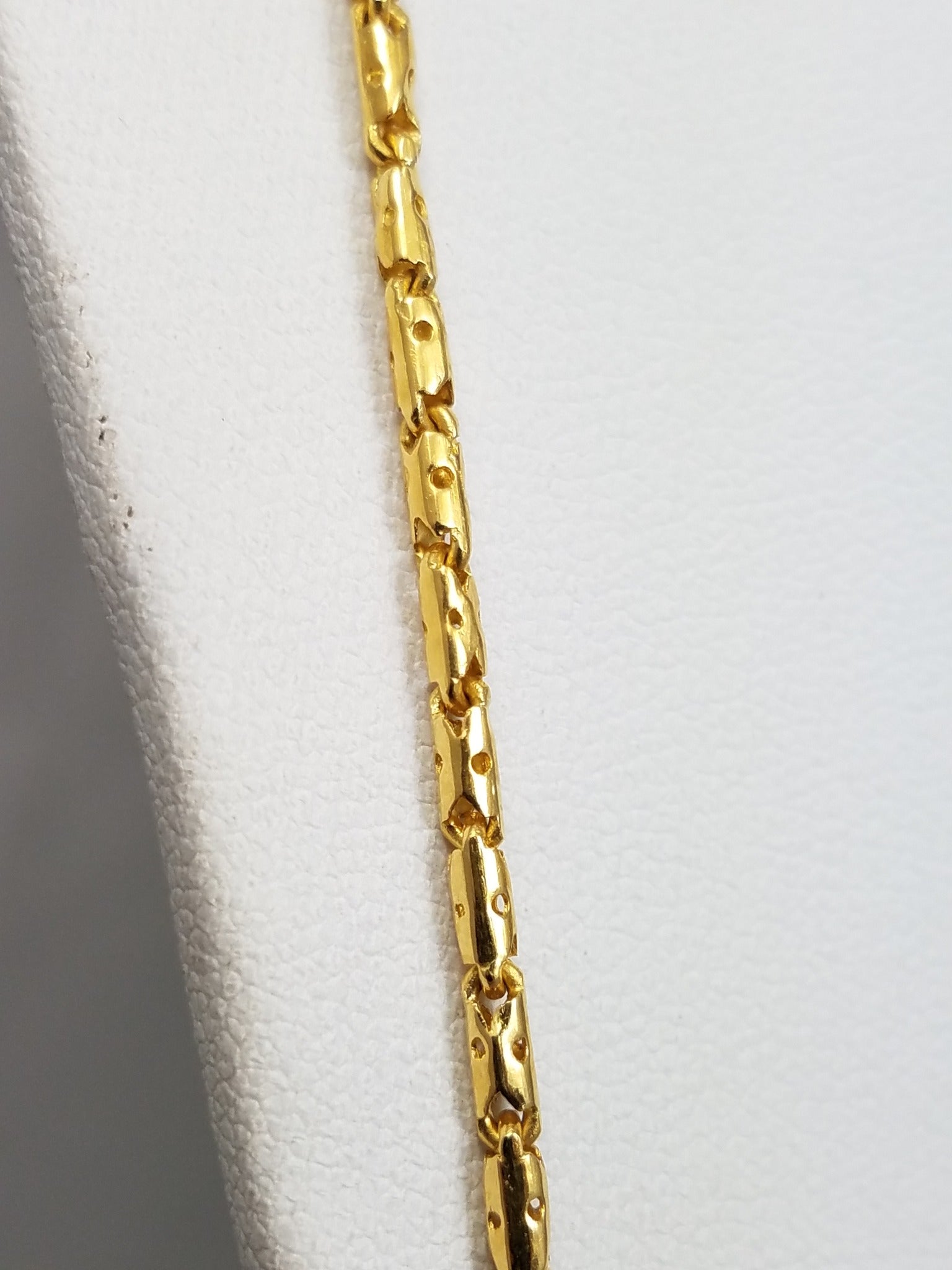 Extravagant 31" Hollow 23k Yellow Gold Baht Chain Necklace